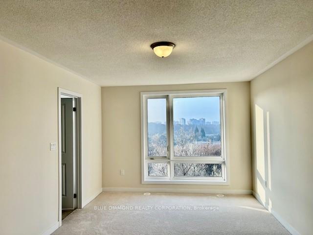 Photo 16 of 69 Flavelle Trail, Vaughan, Steeles West Industrial — HOMEH