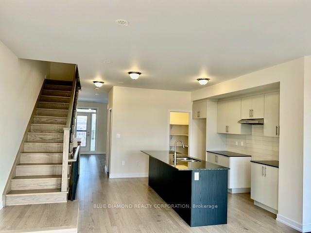 Photo 6 of 69 Flavelle Trail, Vaughan, Steeles West Industrial — HOMEH