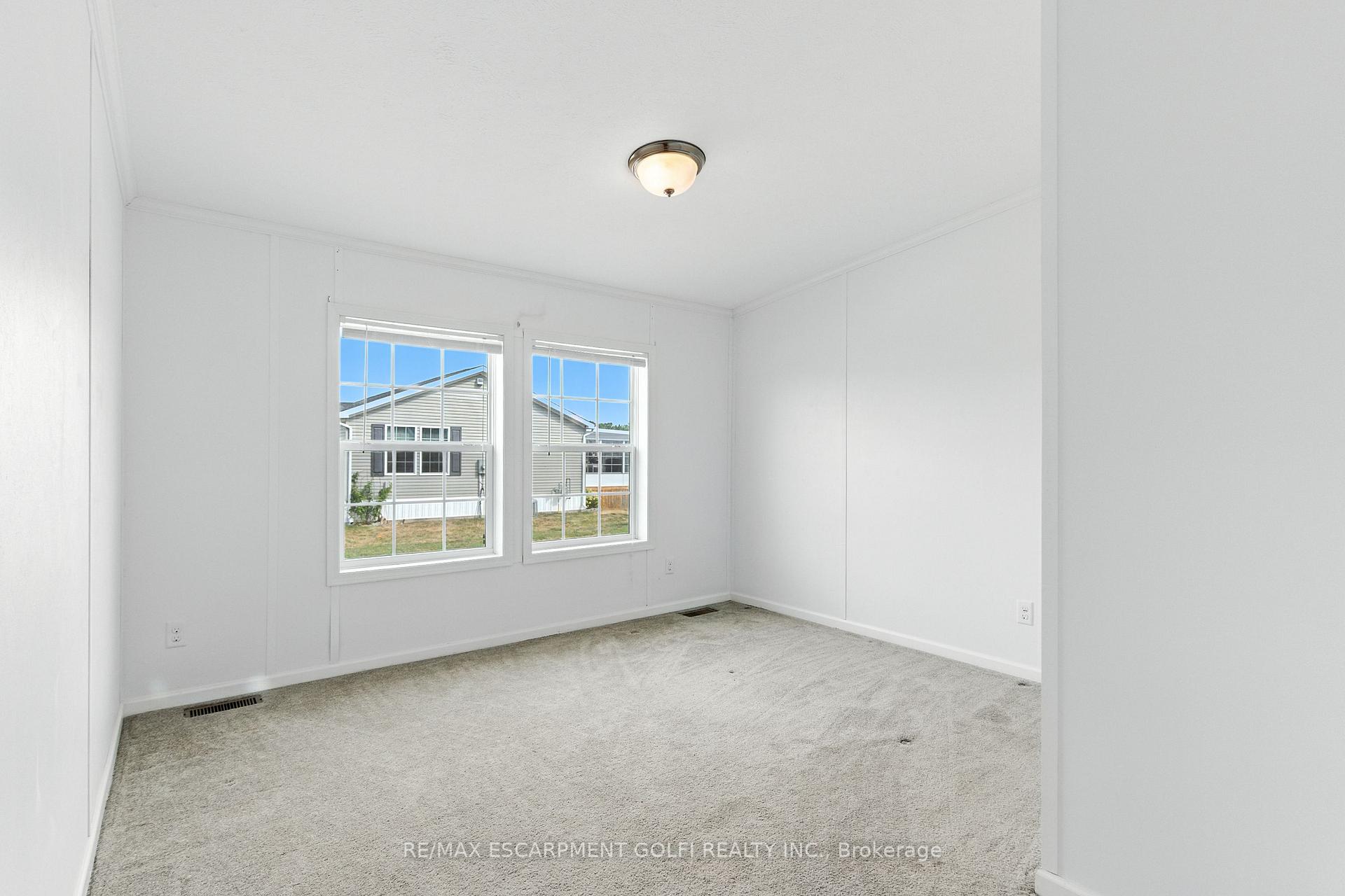 Photo 18 of 45 Riverbend Crescent, Haldimand, Nanticoke — HOMEH
