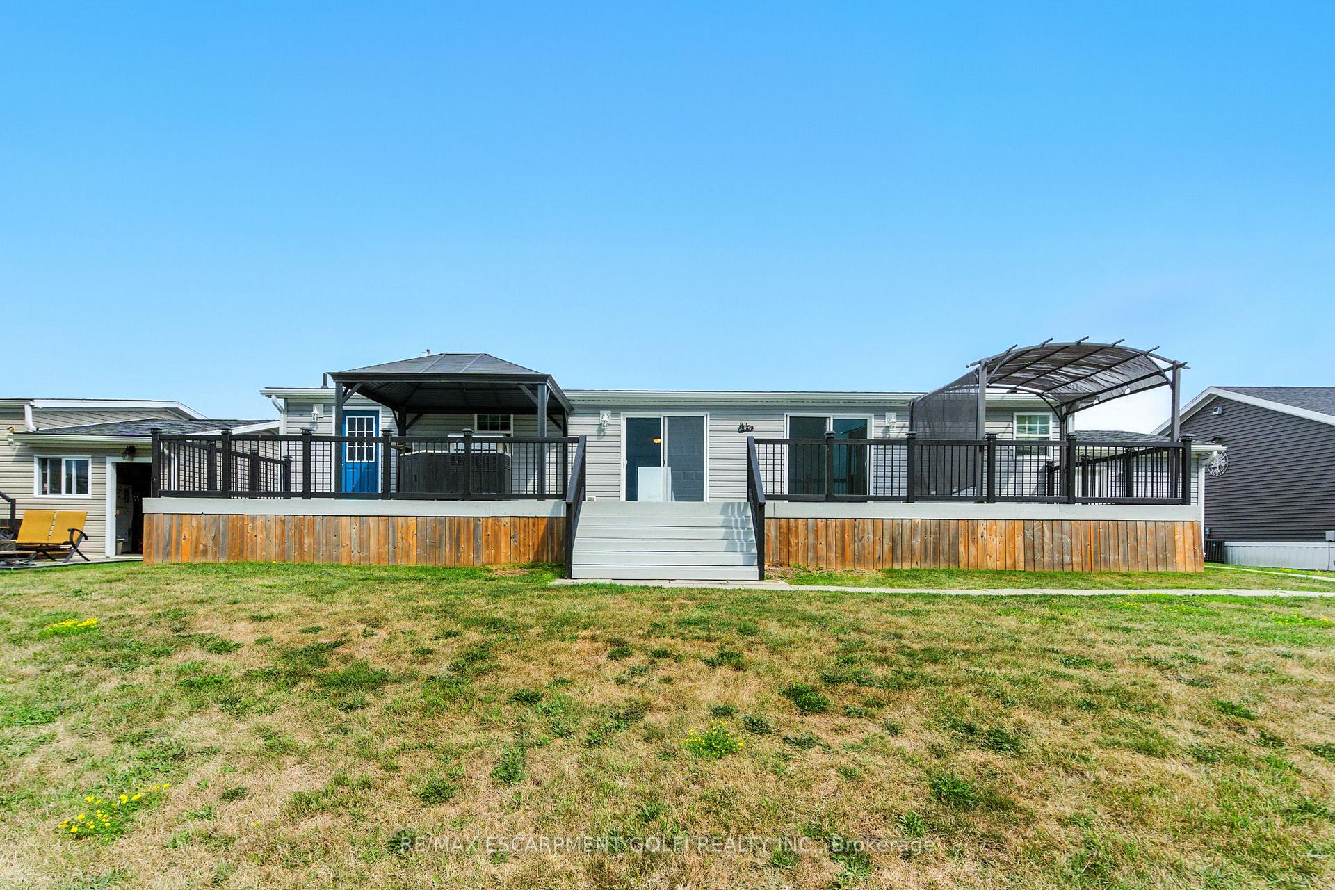 Photo 25 of 45 Riverbend Crescent, Haldimand, Nanticoke — HOMEH