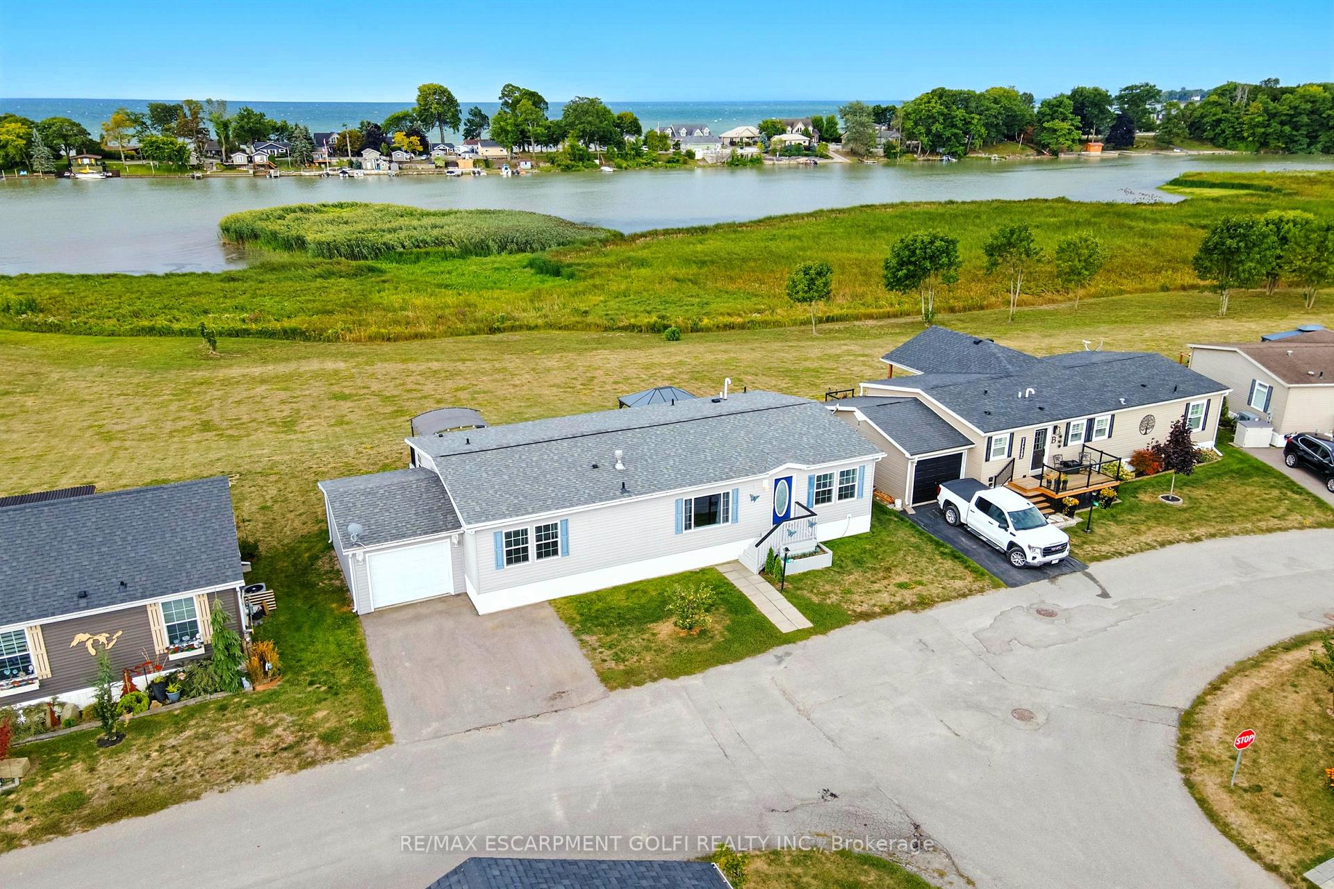 Photo 26 of 45 Riverbend Crescent, Haldimand, Nanticoke — HOMEH