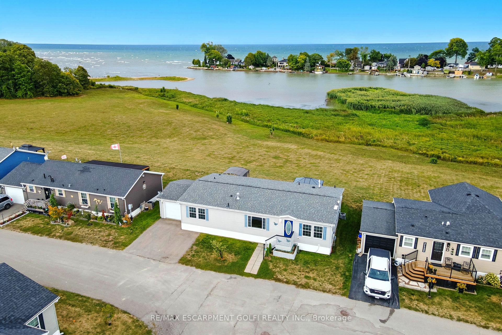 Photo 27 of 45 Riverbend Crescent, Haldimand, Nanticoke — HOMEH