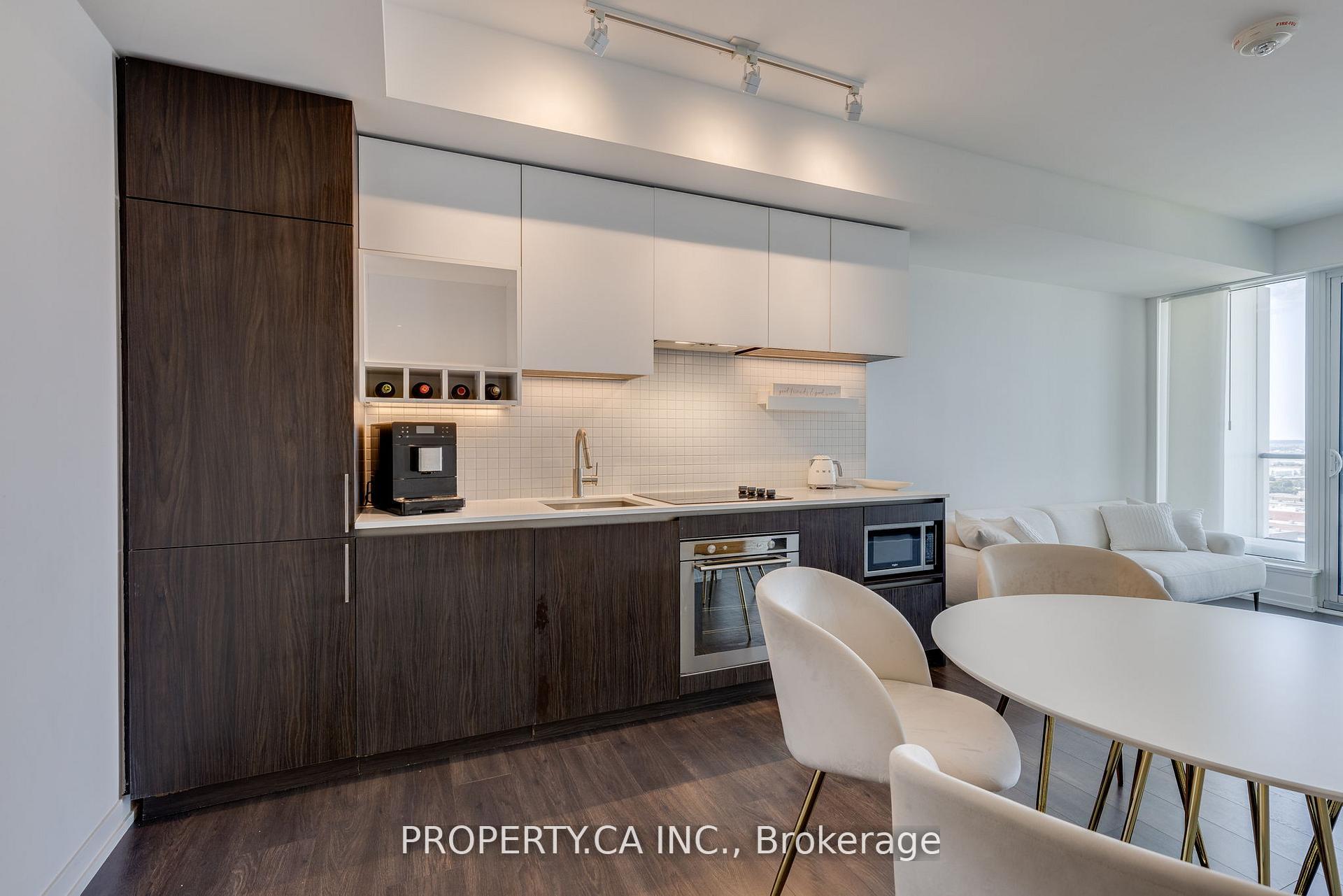 Photo 5 of Unit 1711, 5 Buttermill Avenue, Vaughan, Vaughan Corporate Centre — HOMEH