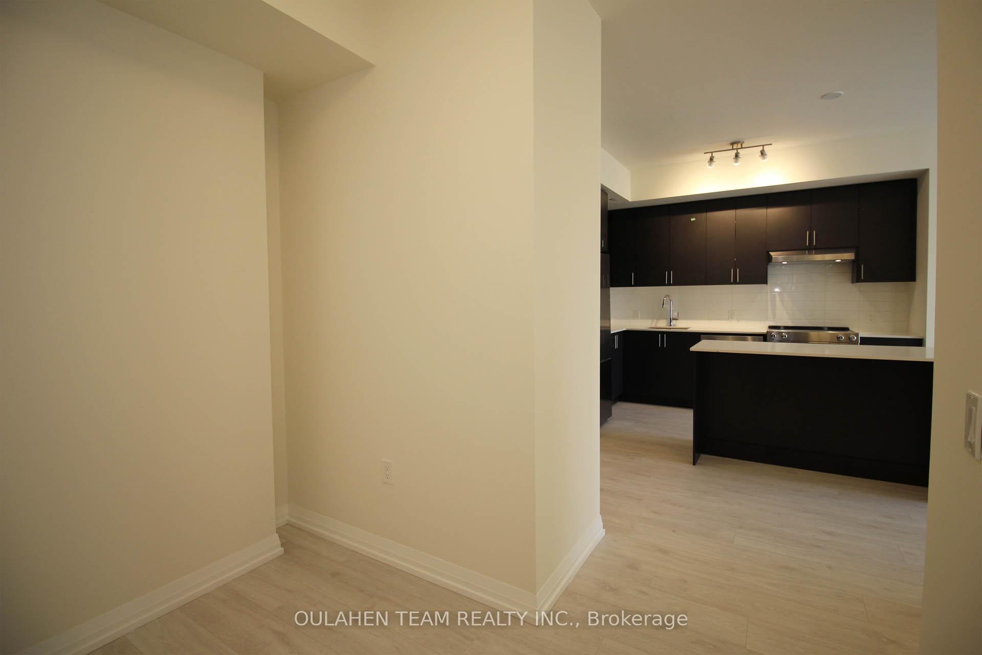 Photo 18 of Unit 208, 27 Korda Gate, Vaughan, Vellore Village — HOMEH