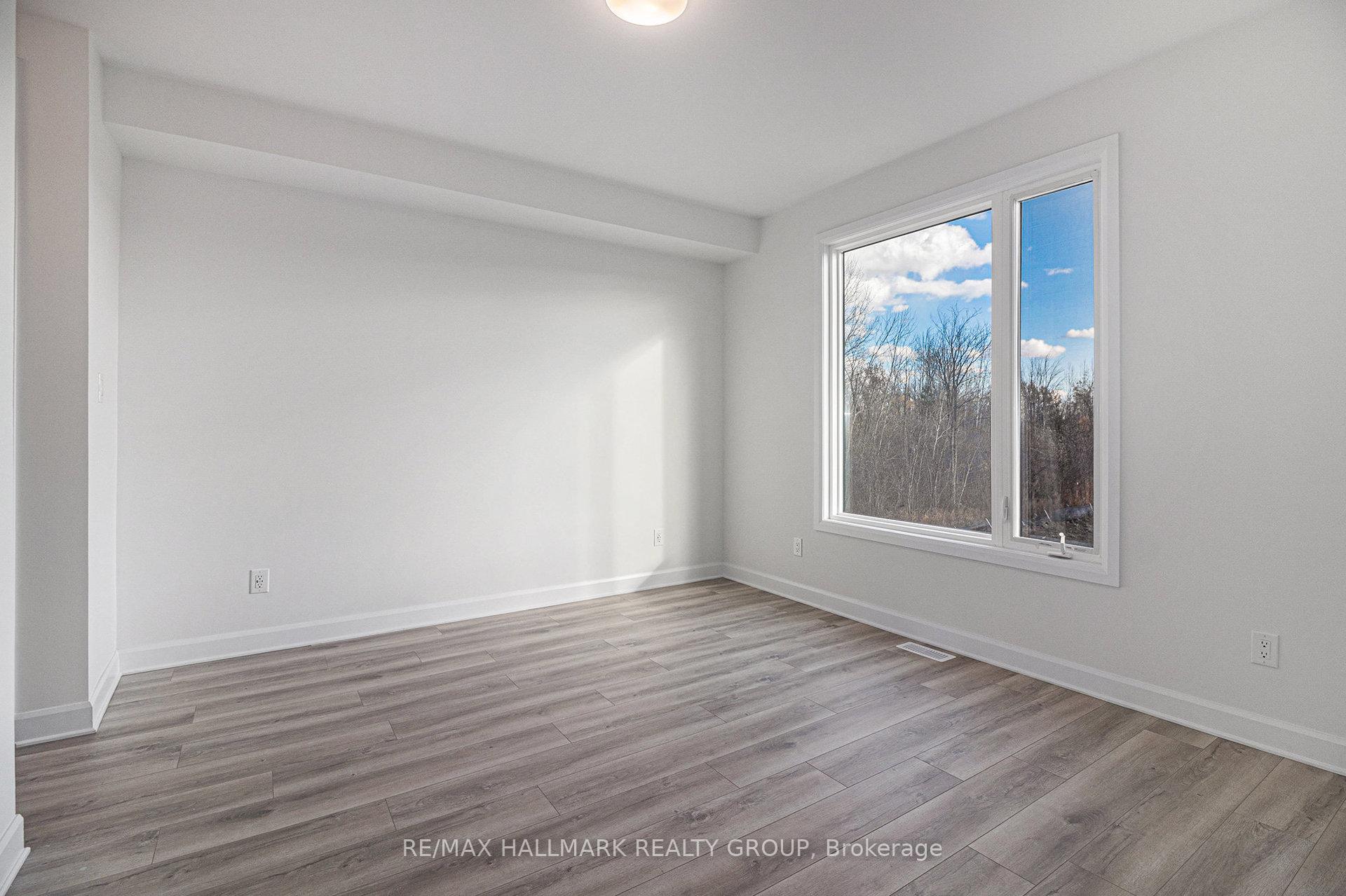 Photo 51 of 526 Reflection Street, Ottawa, Chapel Hill South - Orleans Village — HOMEH