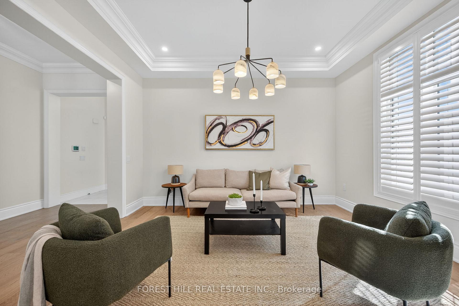 Photo 5 of 71 Sofia Olivia Crescent, Vaughan, Patterson — HOMEH