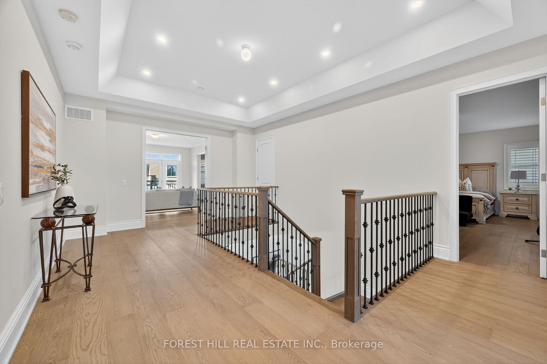 Photo 31 of 71 Sofia Olivia Crescent, Vaughan, Patterson — HOMEH