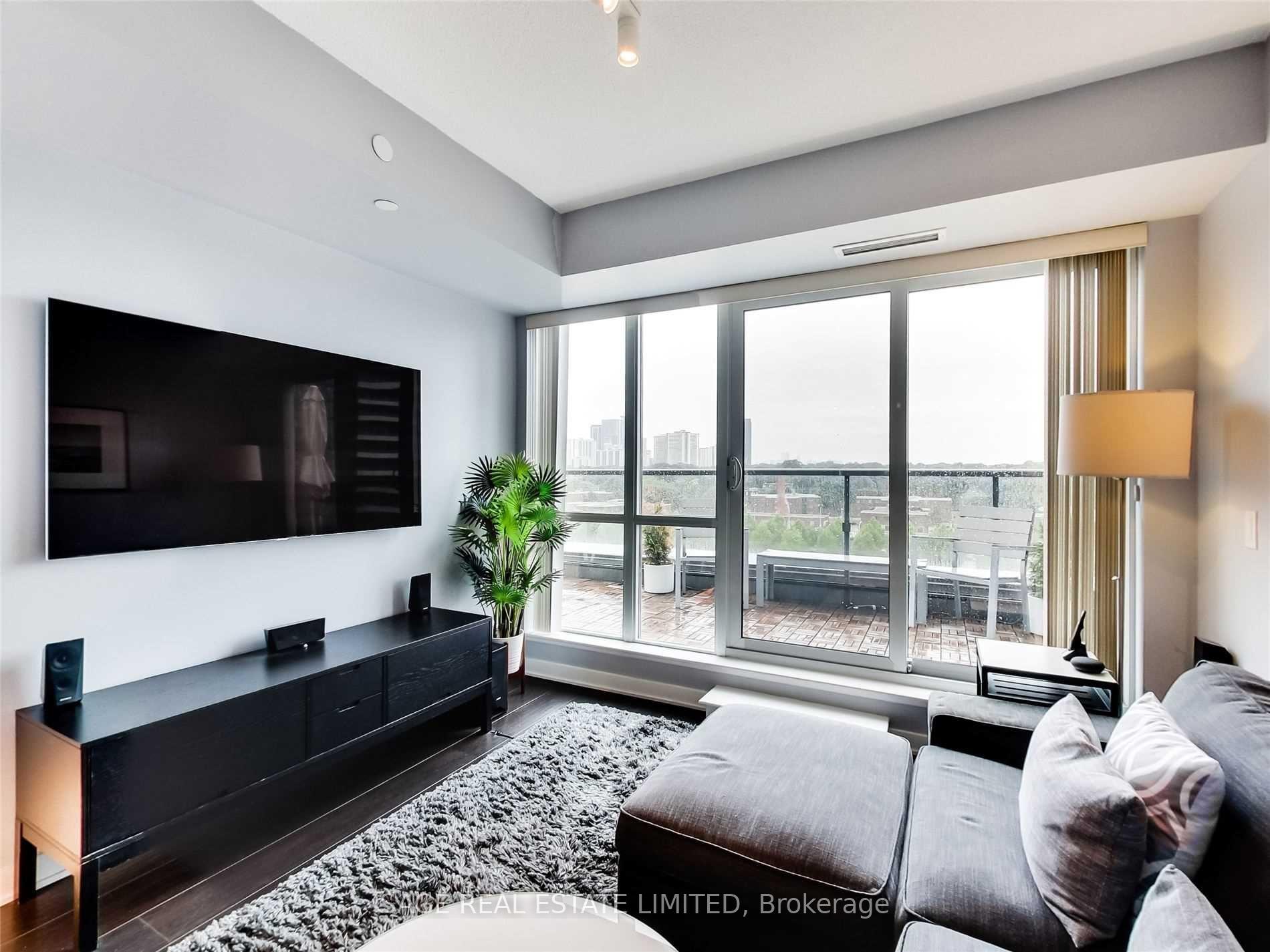 Photo 4 of Unit 816, 170 Sumach Street, Toronto, Regent Park — HOMEH
