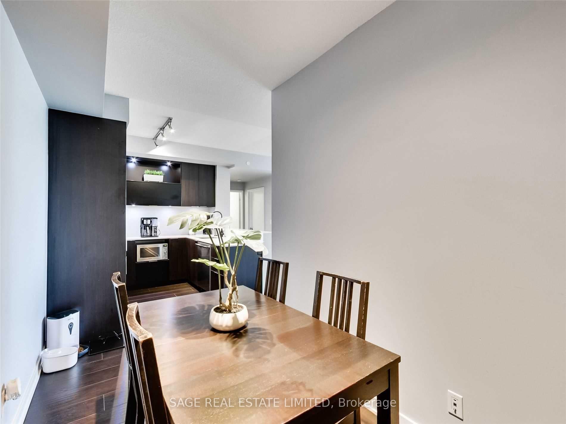 Photo 7 of Unit 816, 170 Sumach Street, Toronto, Regent Park — HOMEH