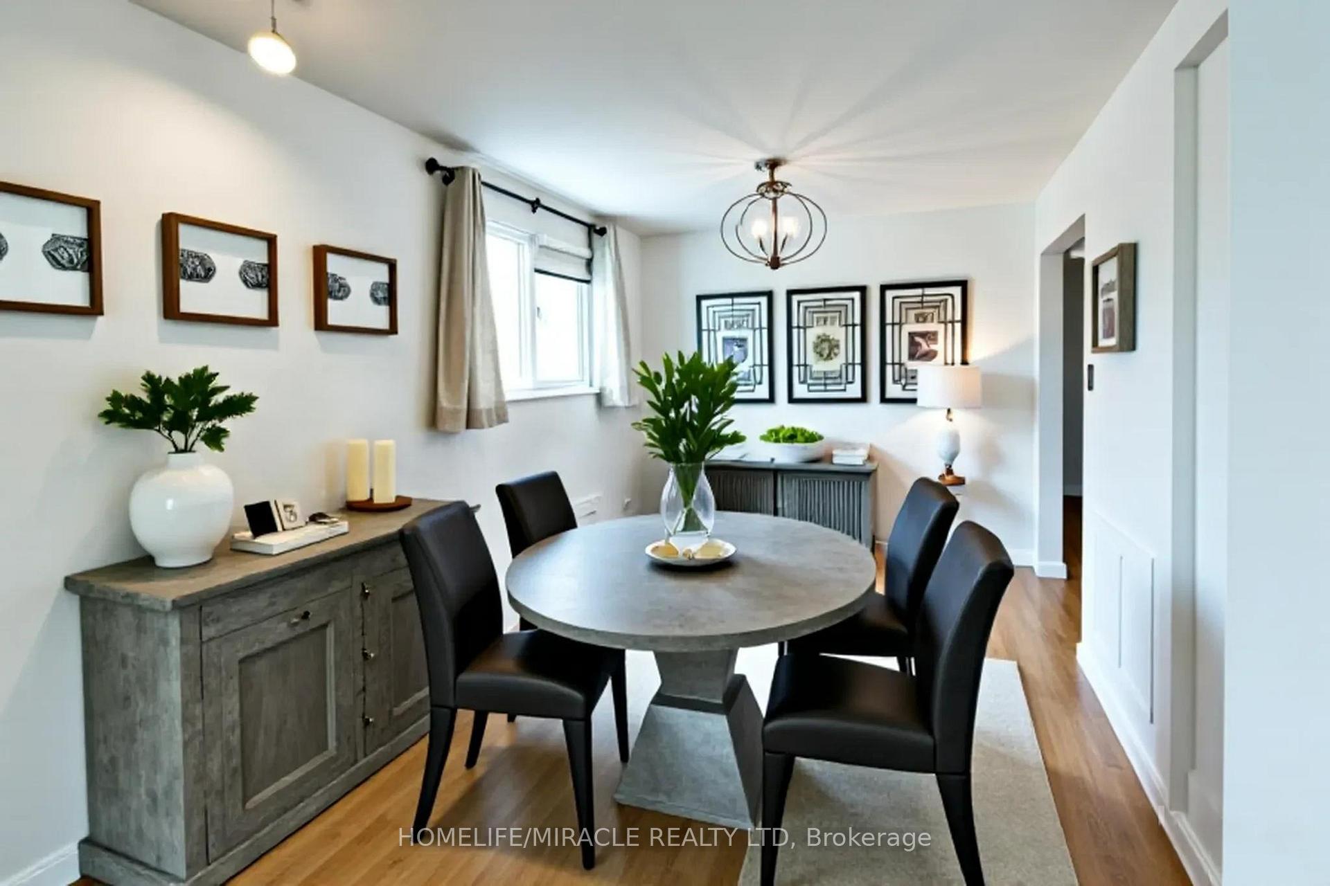 Photo 12 of 36 Arrowhead Place, Kitchener — HOMEH