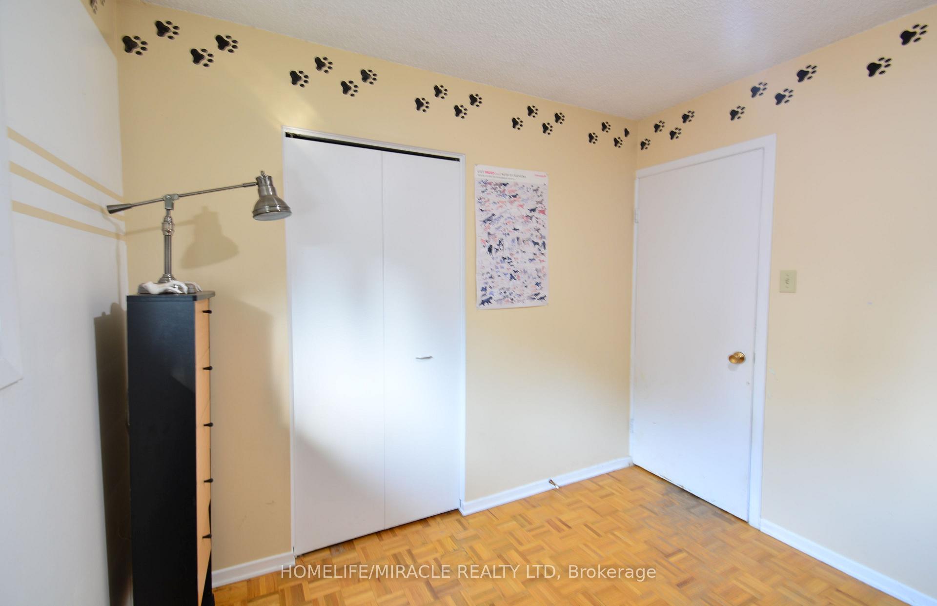 Photo 25 of 36 Arrowhead Place, Kitchener — HOMEH
