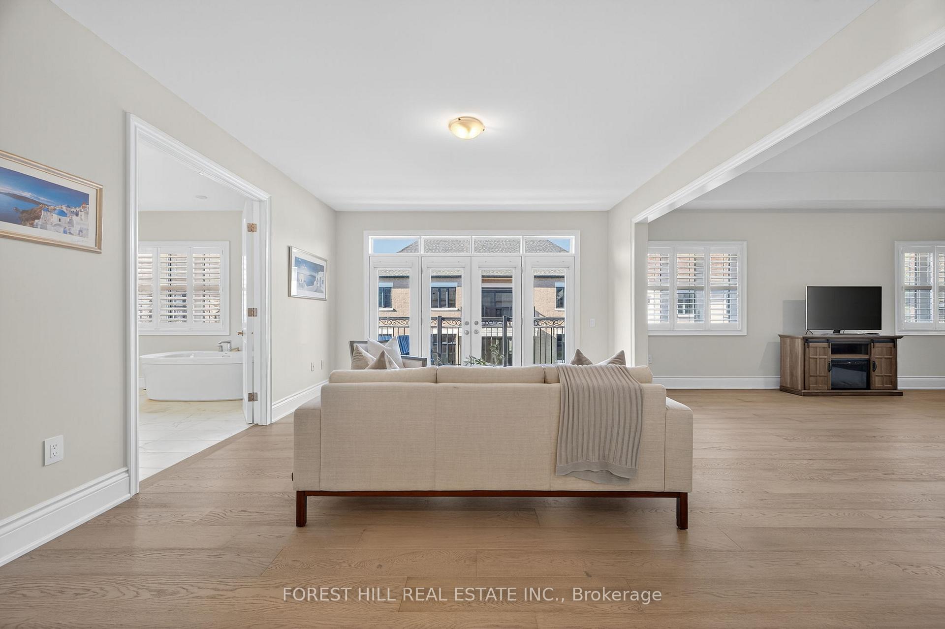 Photo 73 of 71 Sofia Olivia Crescent, Vaughan, Patterson — HOMEH