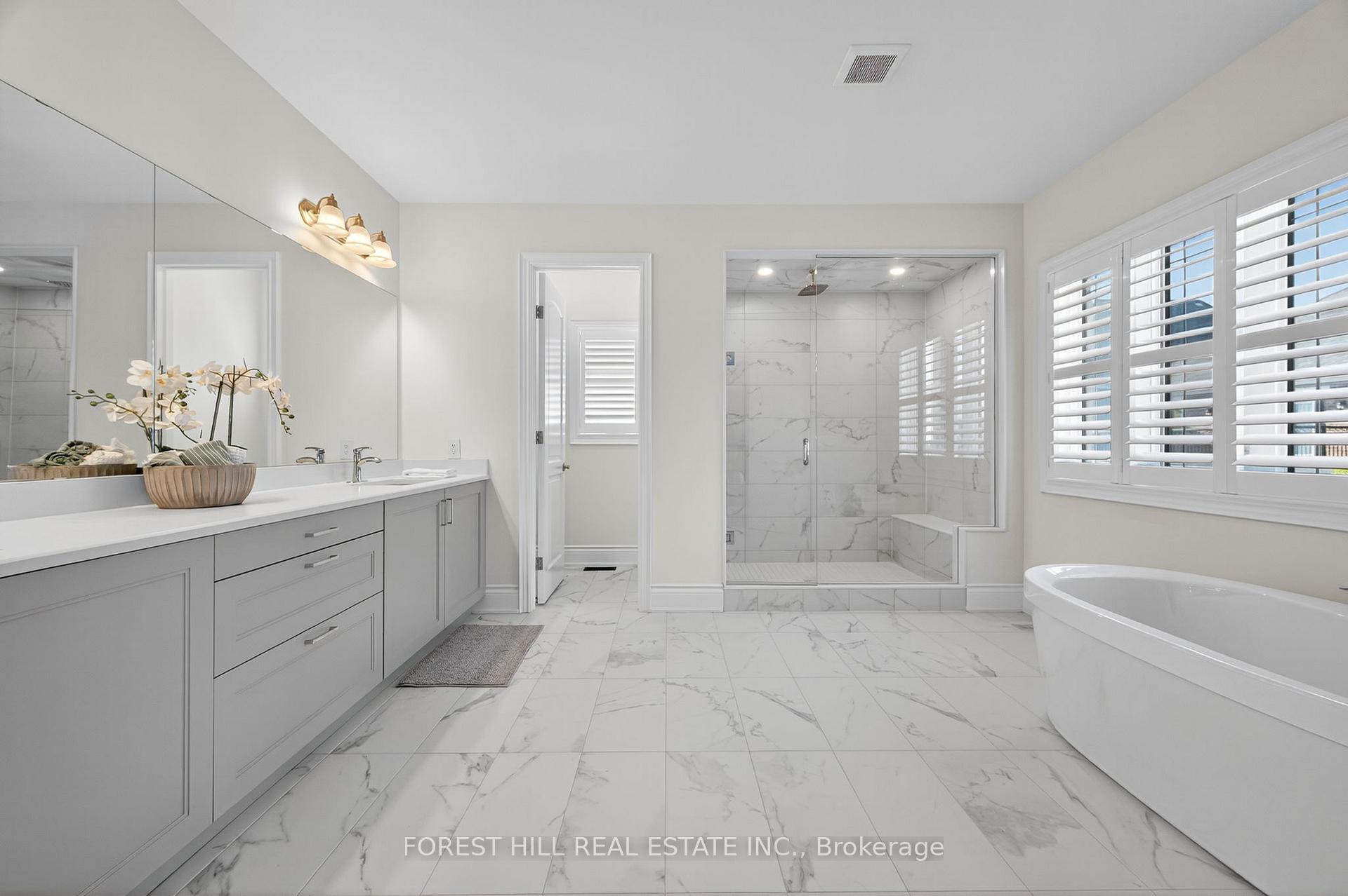 Photo 76 of 71 Sofia Olivia Crescent, Vaughan, Patterson — HOMEH