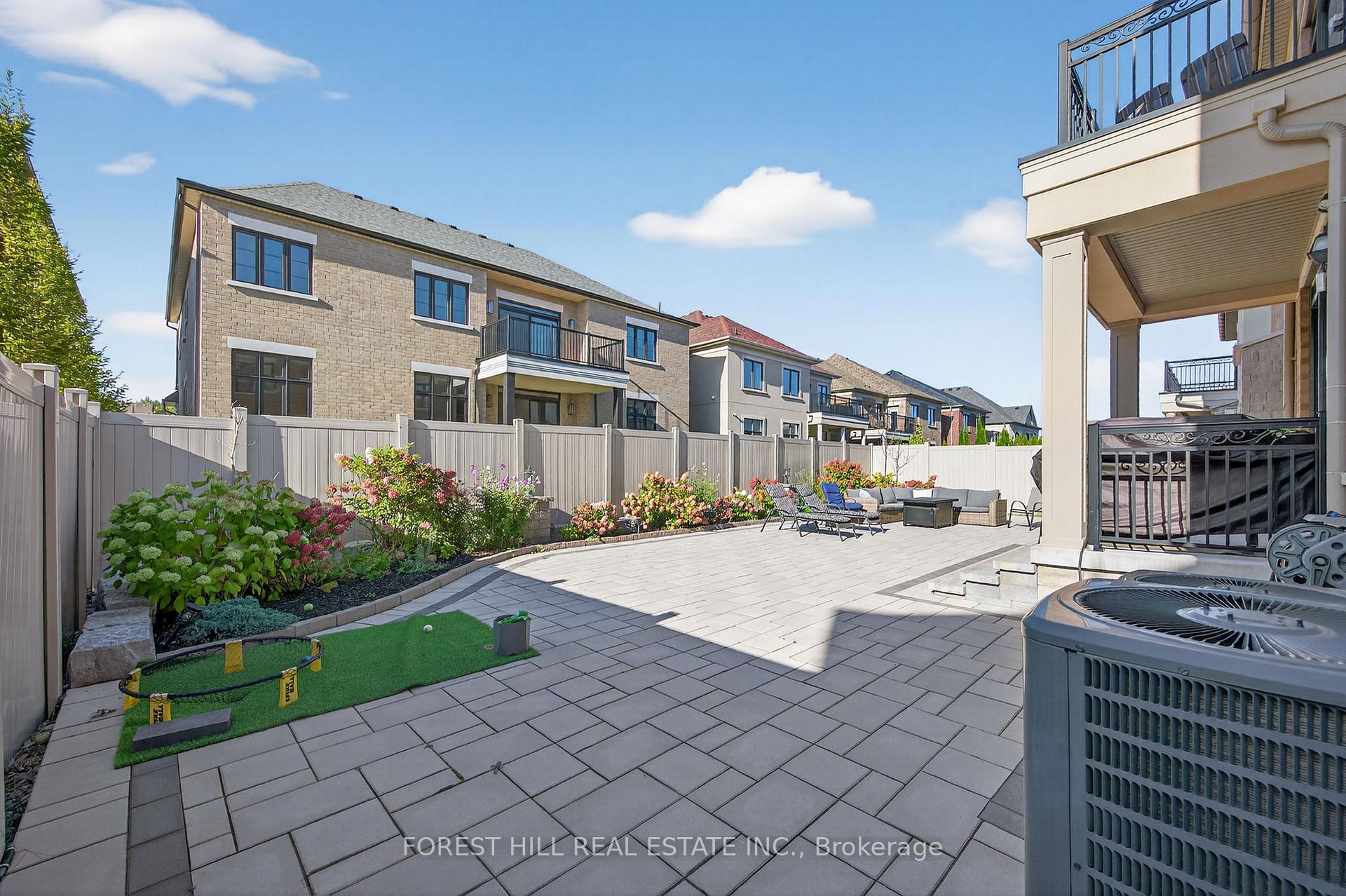 Photo 94 of 71 Sofia Olivia Crescent, Vaughan, Patterson — HOMEH