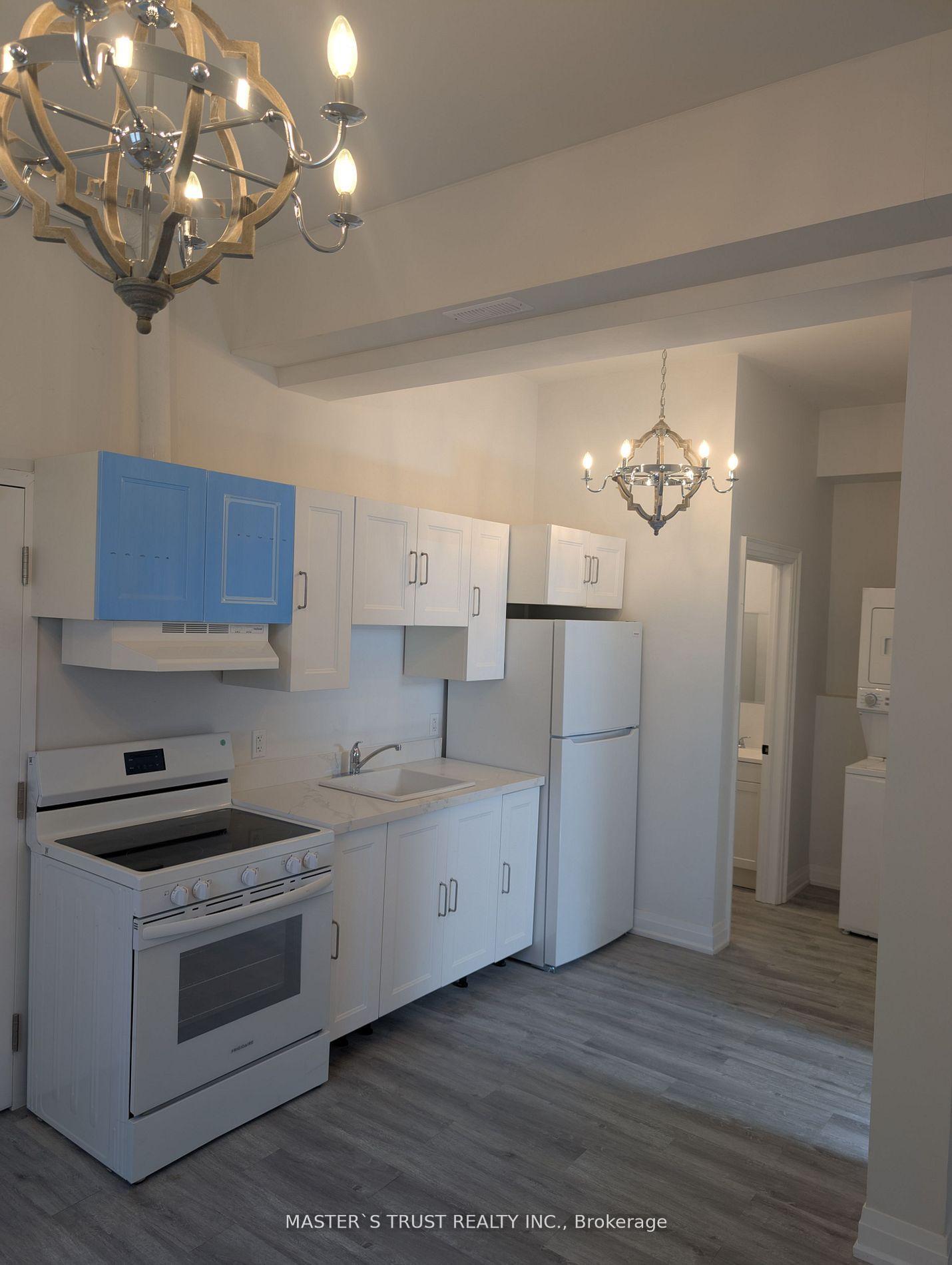 Photo 2 of Unit 5, 54 Main Street S, Uxbridge — HOMEH