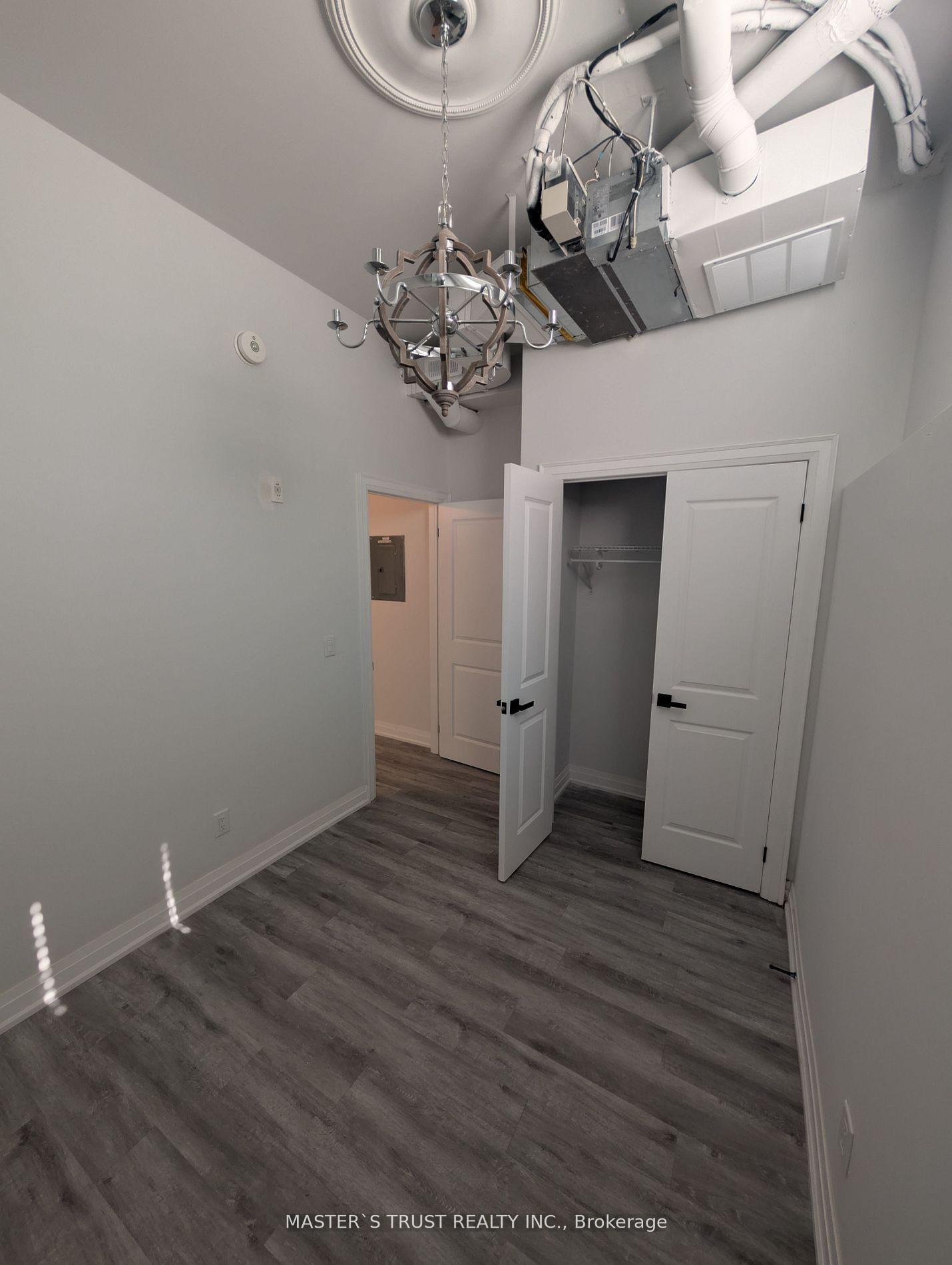 Photo 6 of Unit 5, 54 Main Street S, Uxbridge — HOMEH