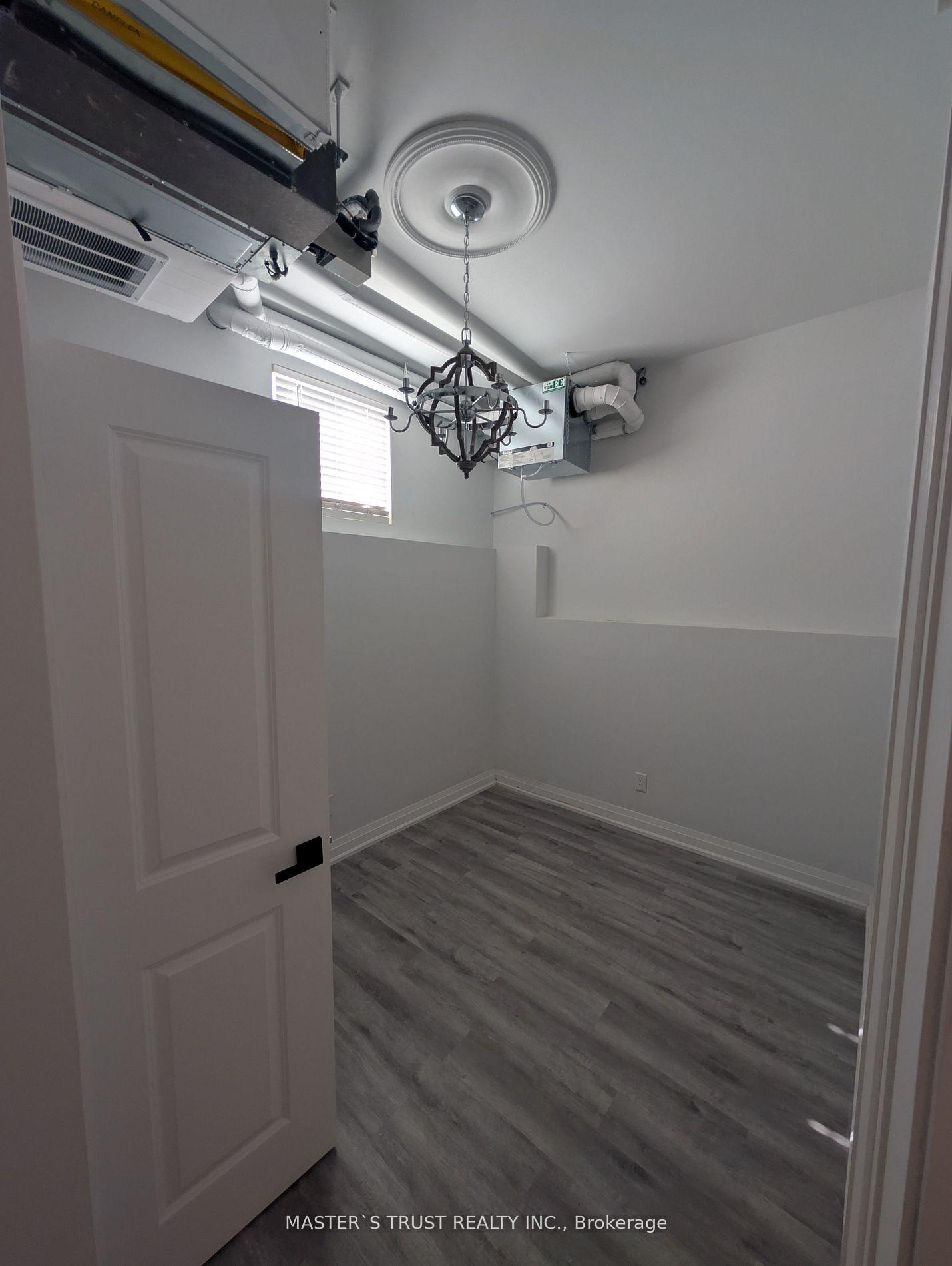 Photo 7 of Unit 5, 54 Main Street S, Uxbridge — HOMEH