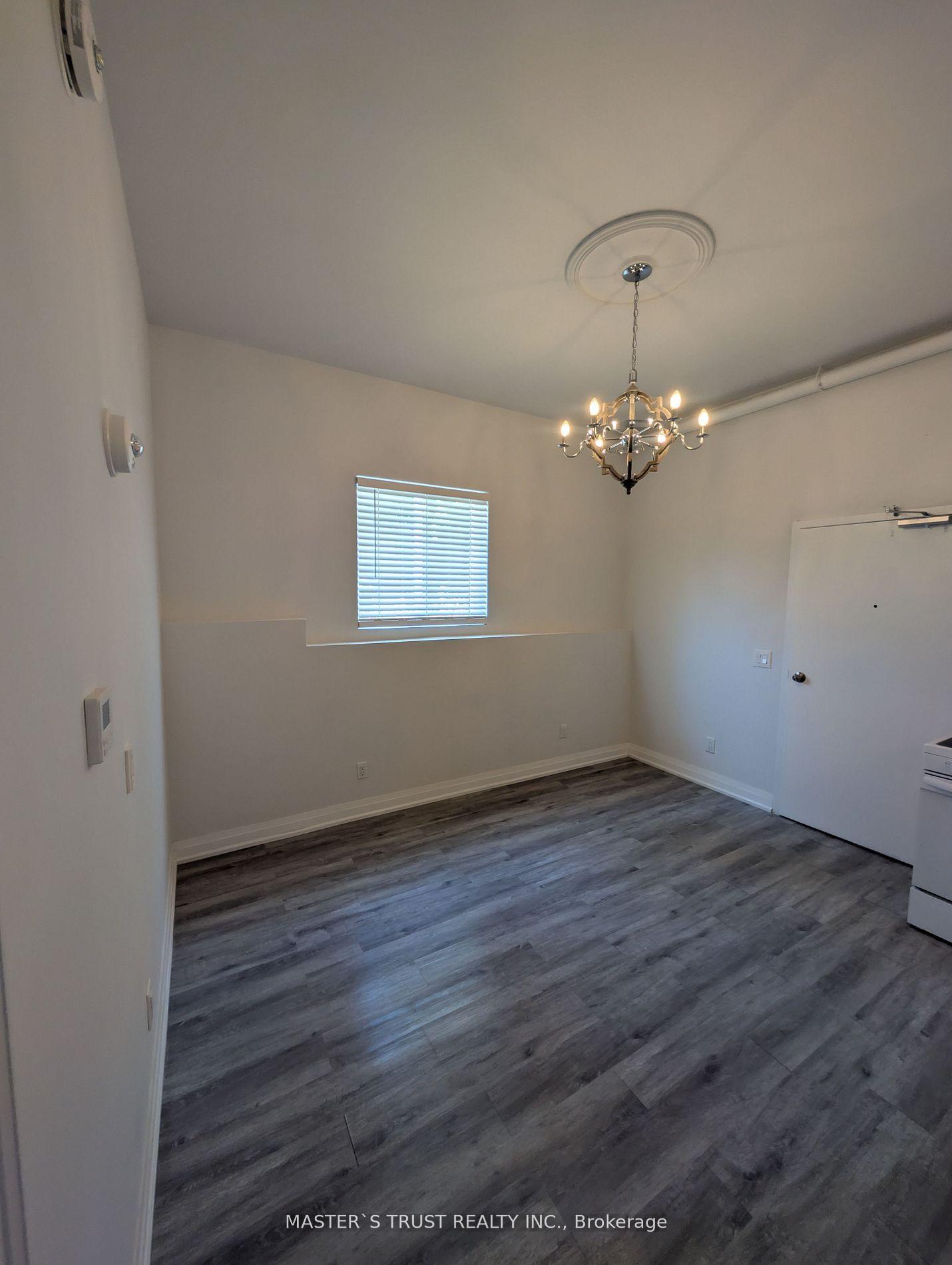 Photo 8 of Unit 5, 54 Main Street S, Uxbridge — HOMEH