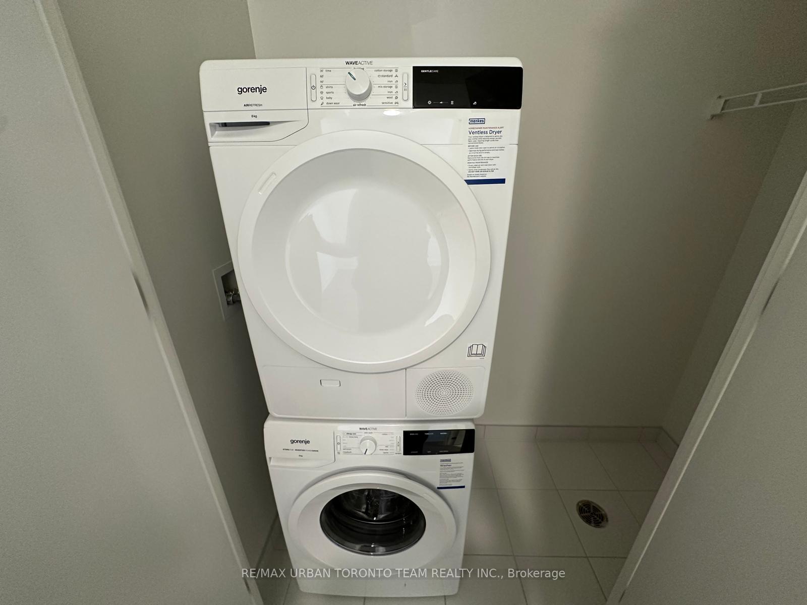 Photo 15 of Unit 1612, 8 Interchange Way, Vaughan, Vaughan Corporate Centre — HOMEH
