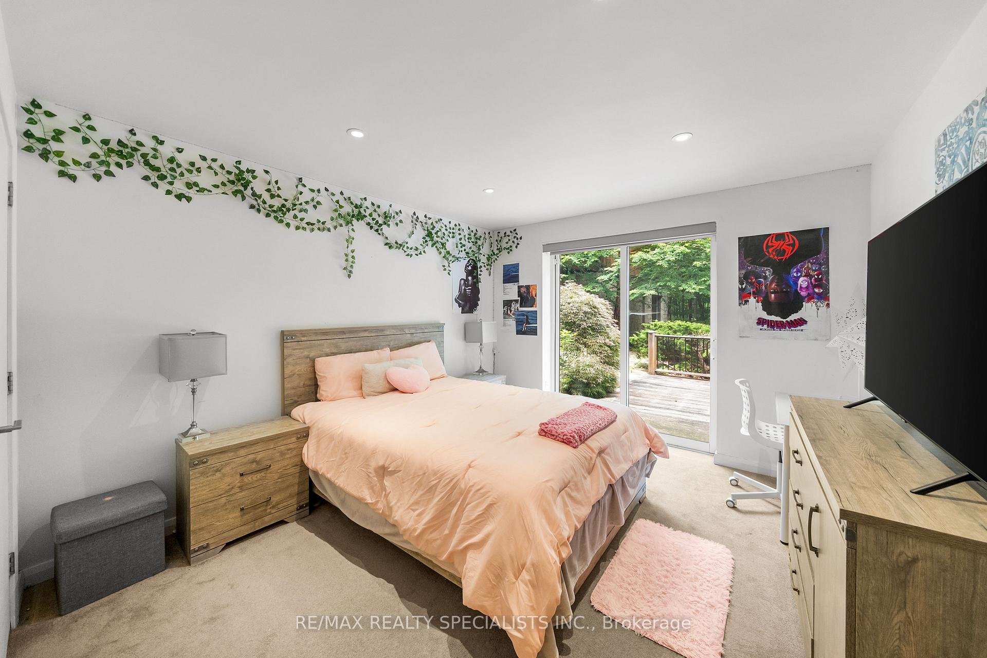 Photo 4 of 15139 Rockside Road, Caledon, Rural Caledon — HOMEH