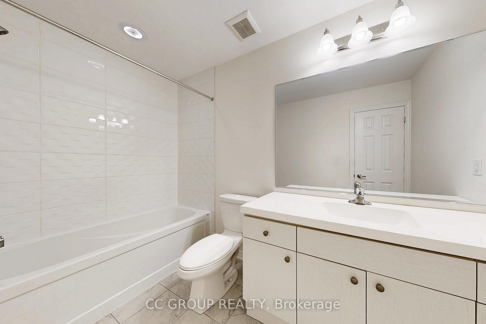 Photo 43 of 30 Thomas Frisby Jr Crescent, Markham, Victoria Square — HOMEH