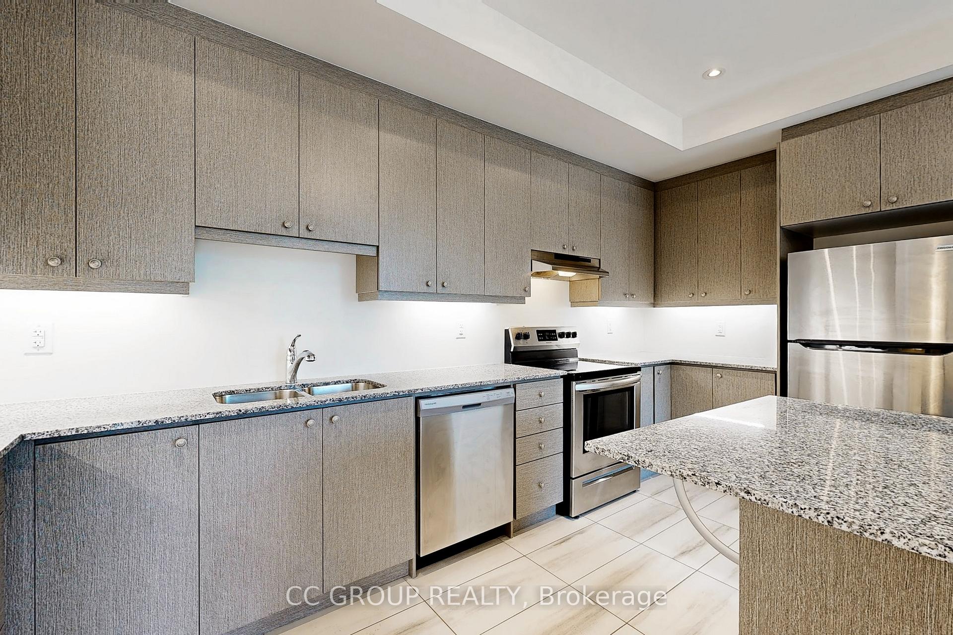 Photo 14 of 30 Thomas Frisby Jr Crescent, Markham, Victoria Square — HOMEH