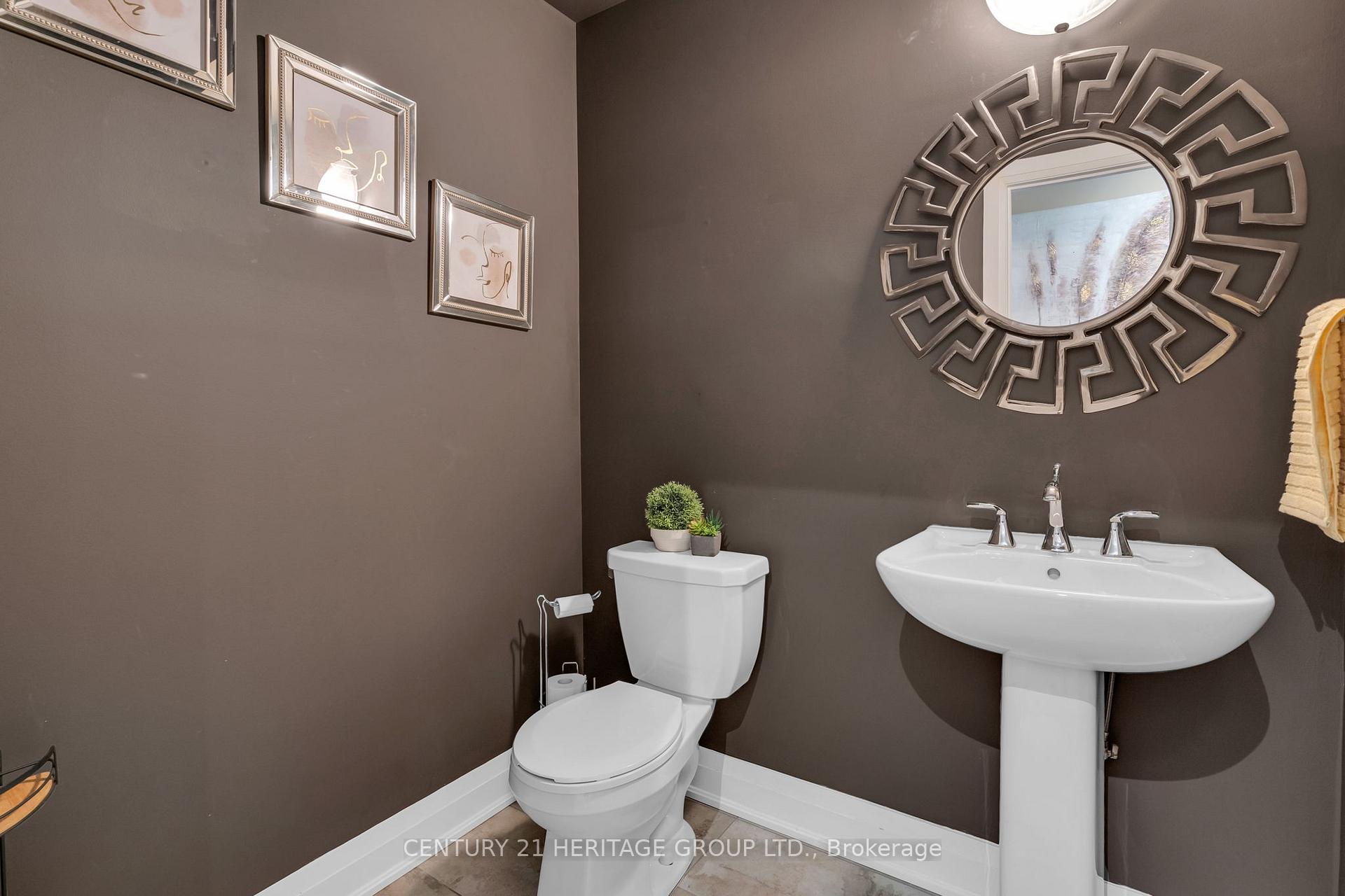 Photo 40 of 13 Mabern Street, Barrie, Holly — HOMEH