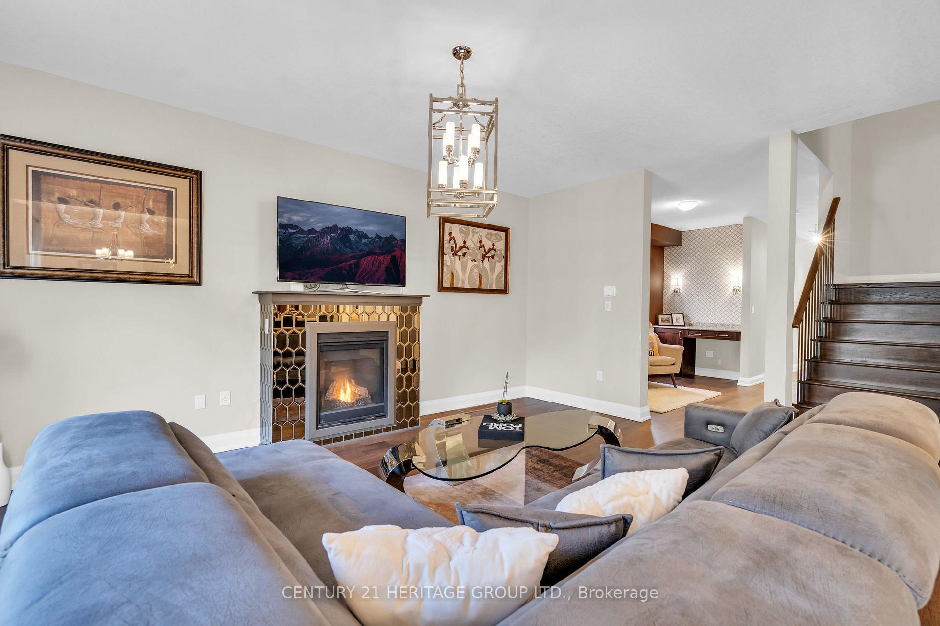 Photo 17 of 13 Mabern Street, Barrie, Holly — HOMEH