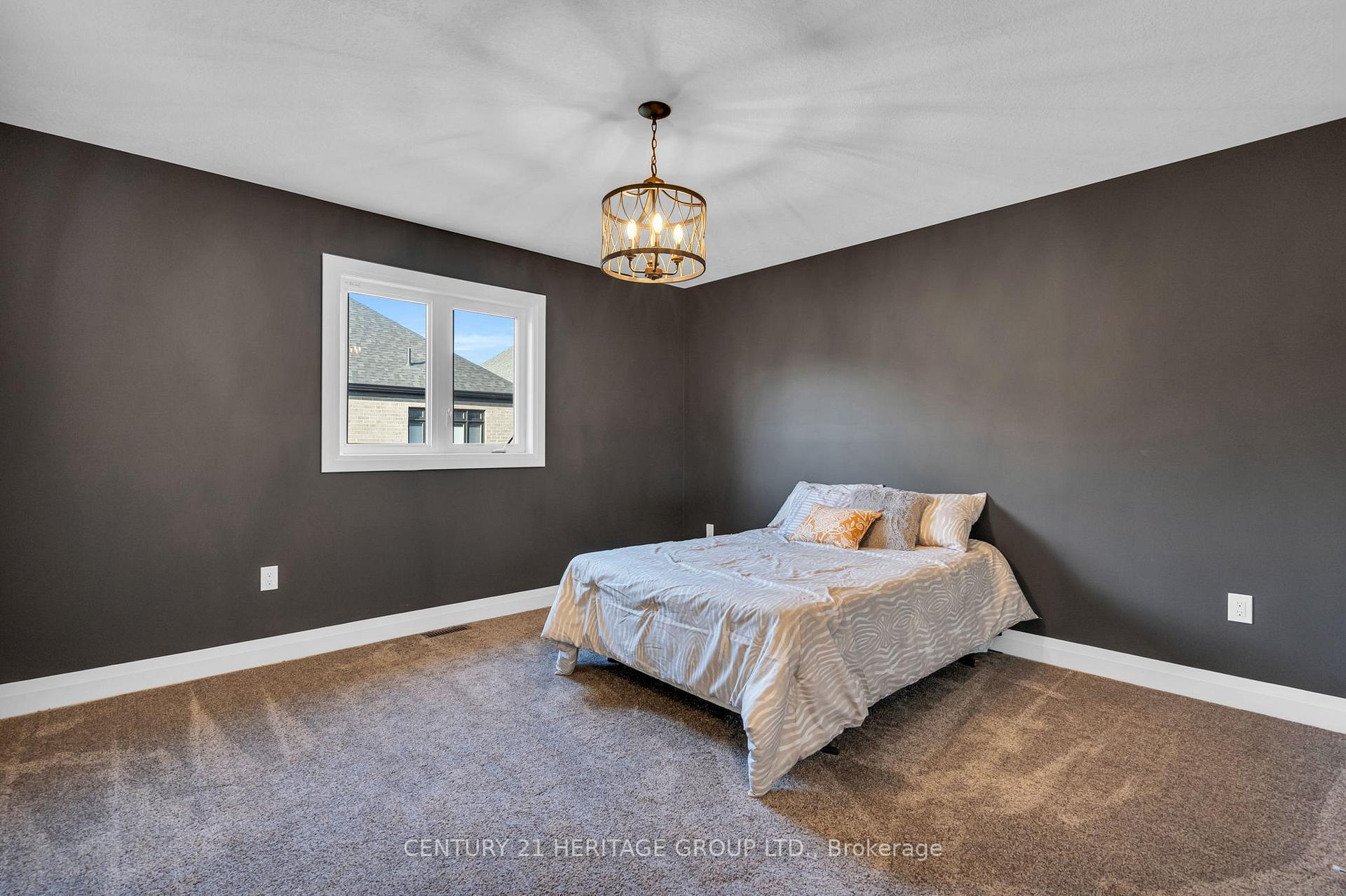 Photo 59 of 13 Mabern Street, Barrie, Holly — HOMEH