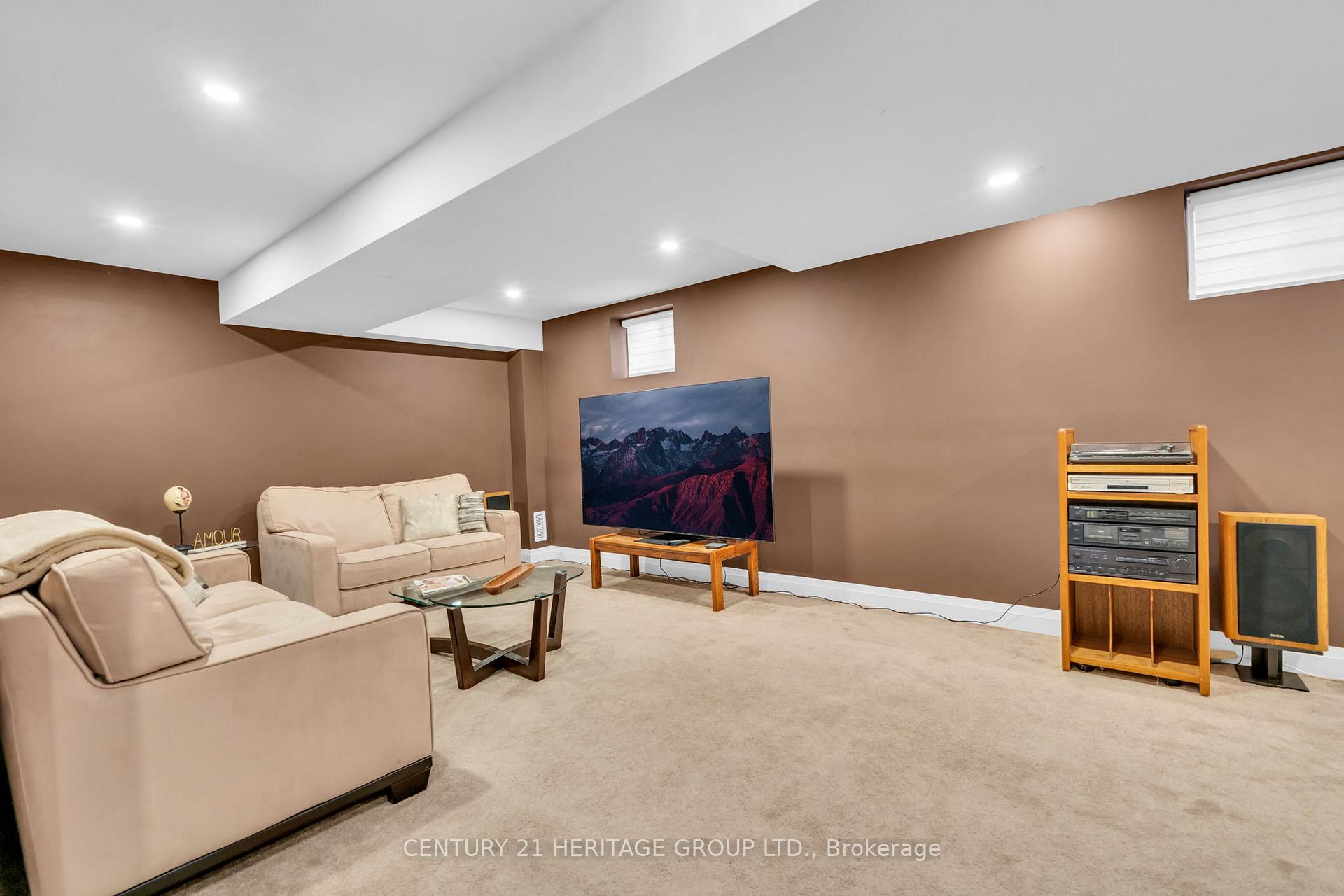 Photo 73 of 13 Mabern Street, Barrie, Holly — HOMEH