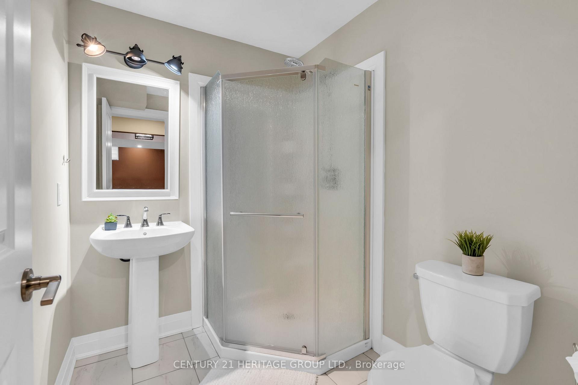 Photo 77 of 13 Mabern Street, Barrie, Holly — HOMEH
