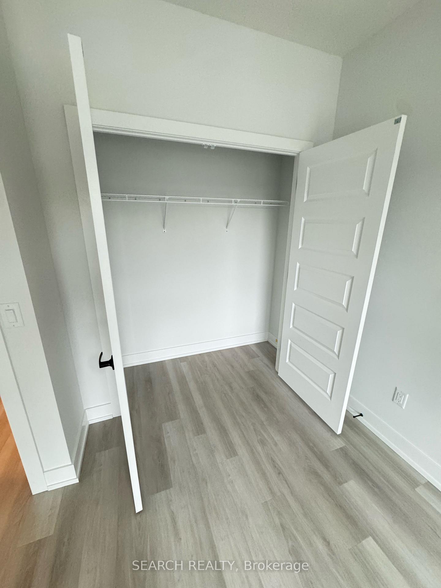 Photo 2 of Unit 510, 1100 Lackner Ridge, Kitchener — HOMEH