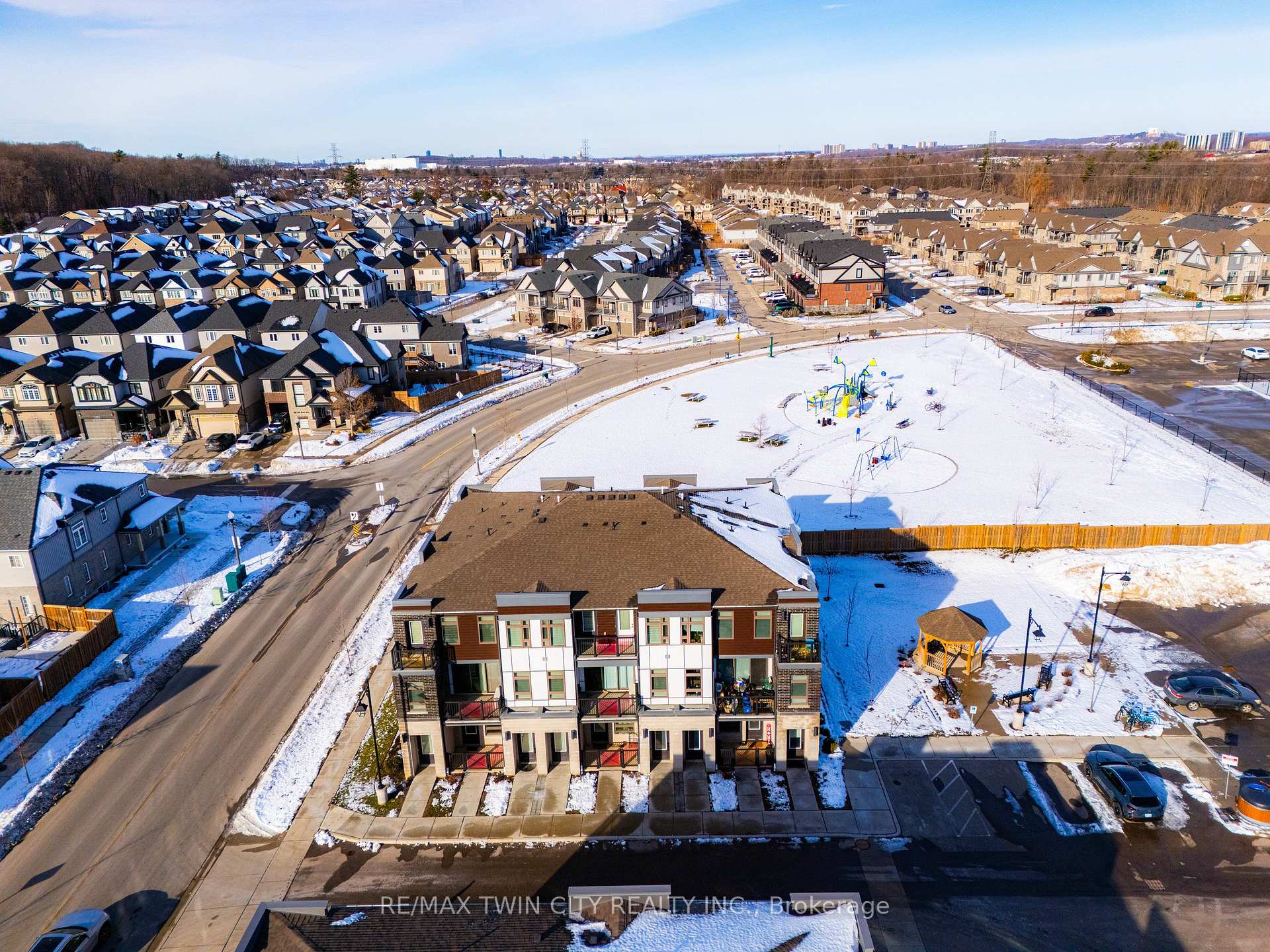 Photo 27 of Unit 1F, 155 Thomas Slee Drive, Kitchener — HOMEH