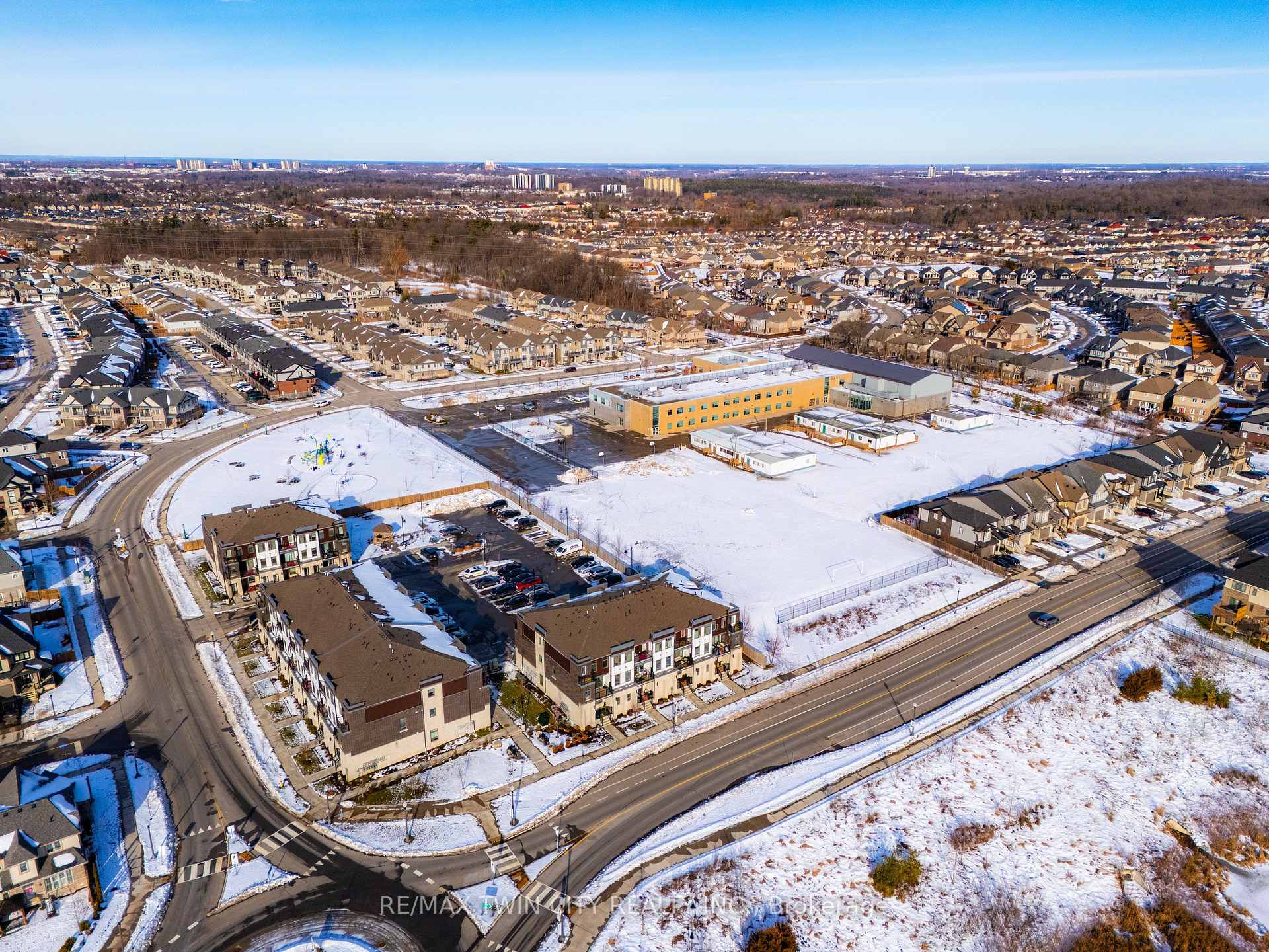 Photo 31 of Unit 1F, 155 Thomas Slee Drive, Kitchener — HOMEH