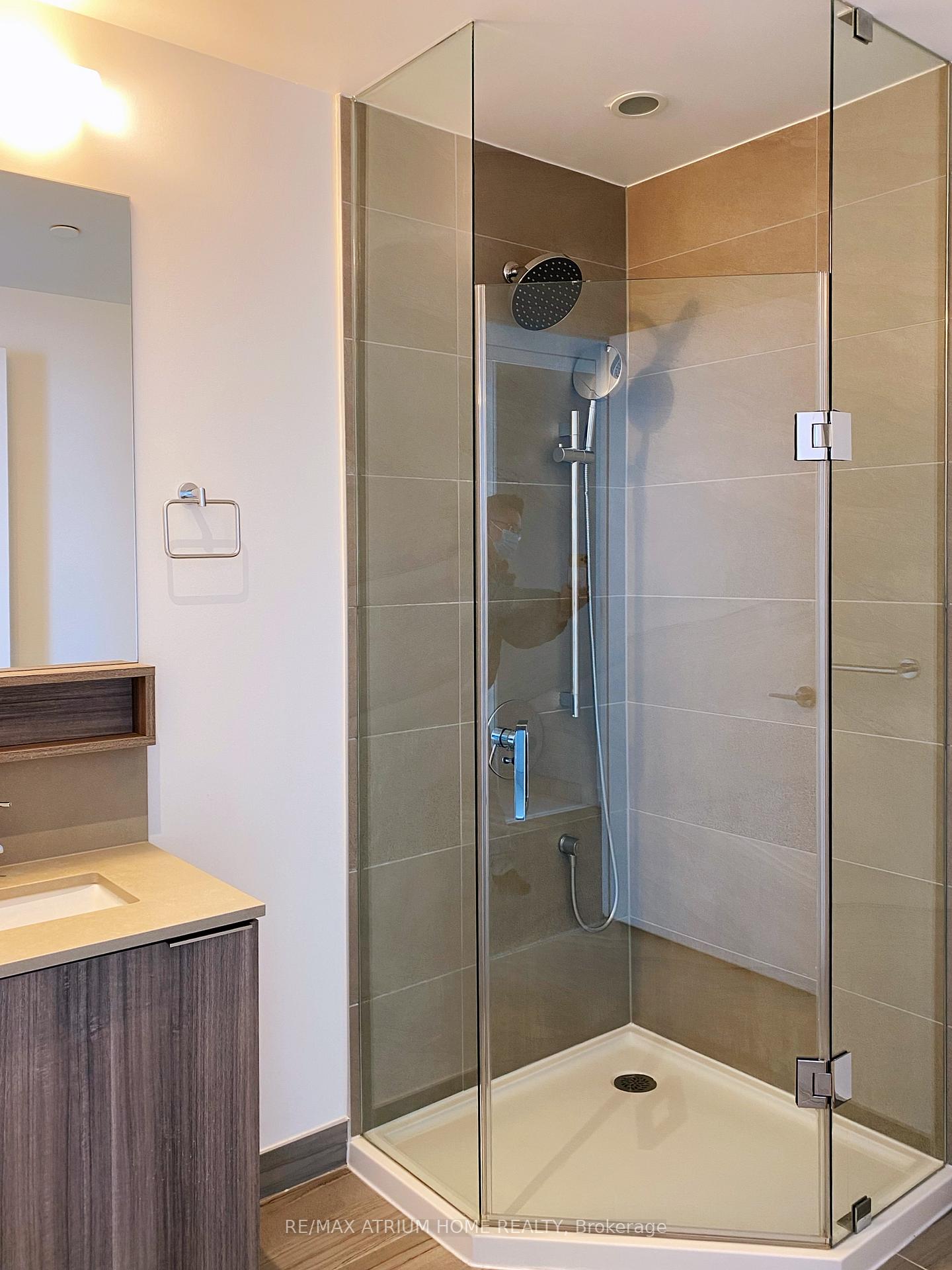 Photo 8 of Unit 2110, 5 Buttermill Avenue, Vaughan, Vaughan Corporate Centre — HOMEH