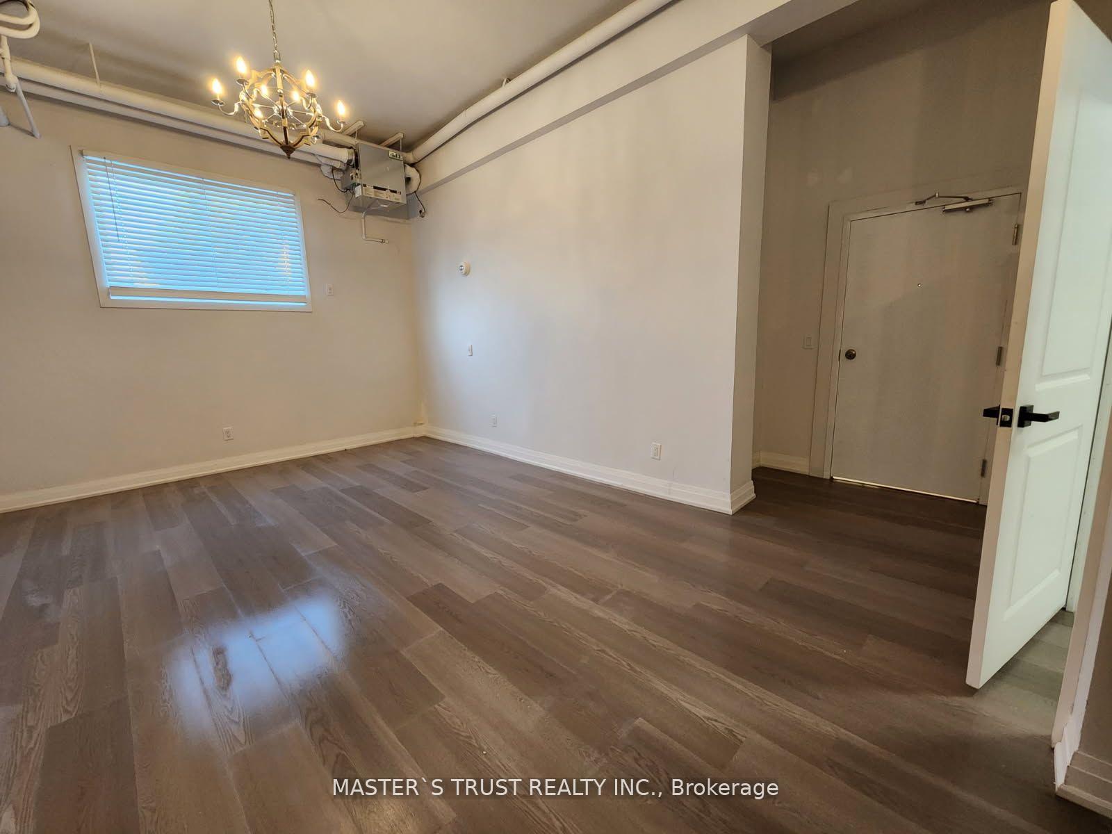 Photo 3 of Unit 3, 54 Main Street S, Uxbridge — HOMEH