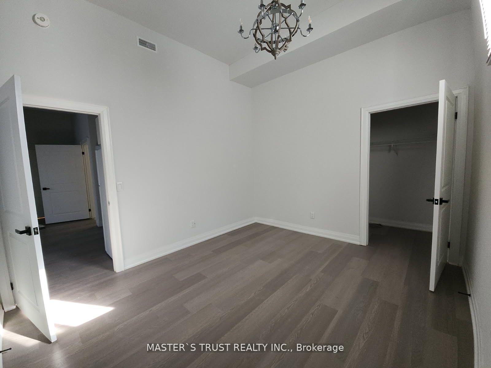 Photo 5 of Unit 3, 54 Main Street S, Uxbridge — HOMEH