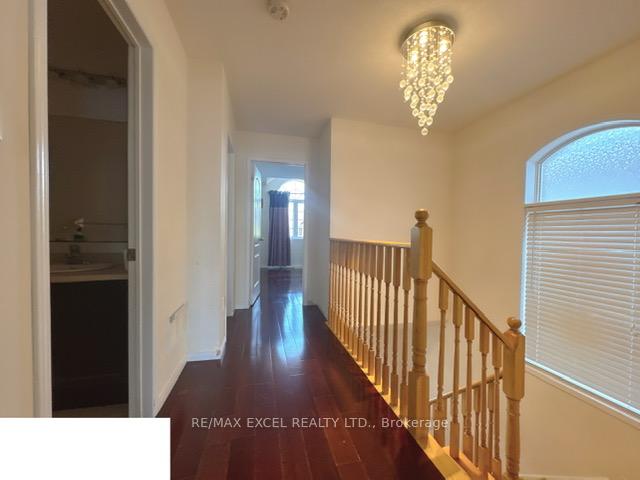 Photo 11 of 376 Caboto Trail, Markham, Village Green-South Unionville — HOMEH