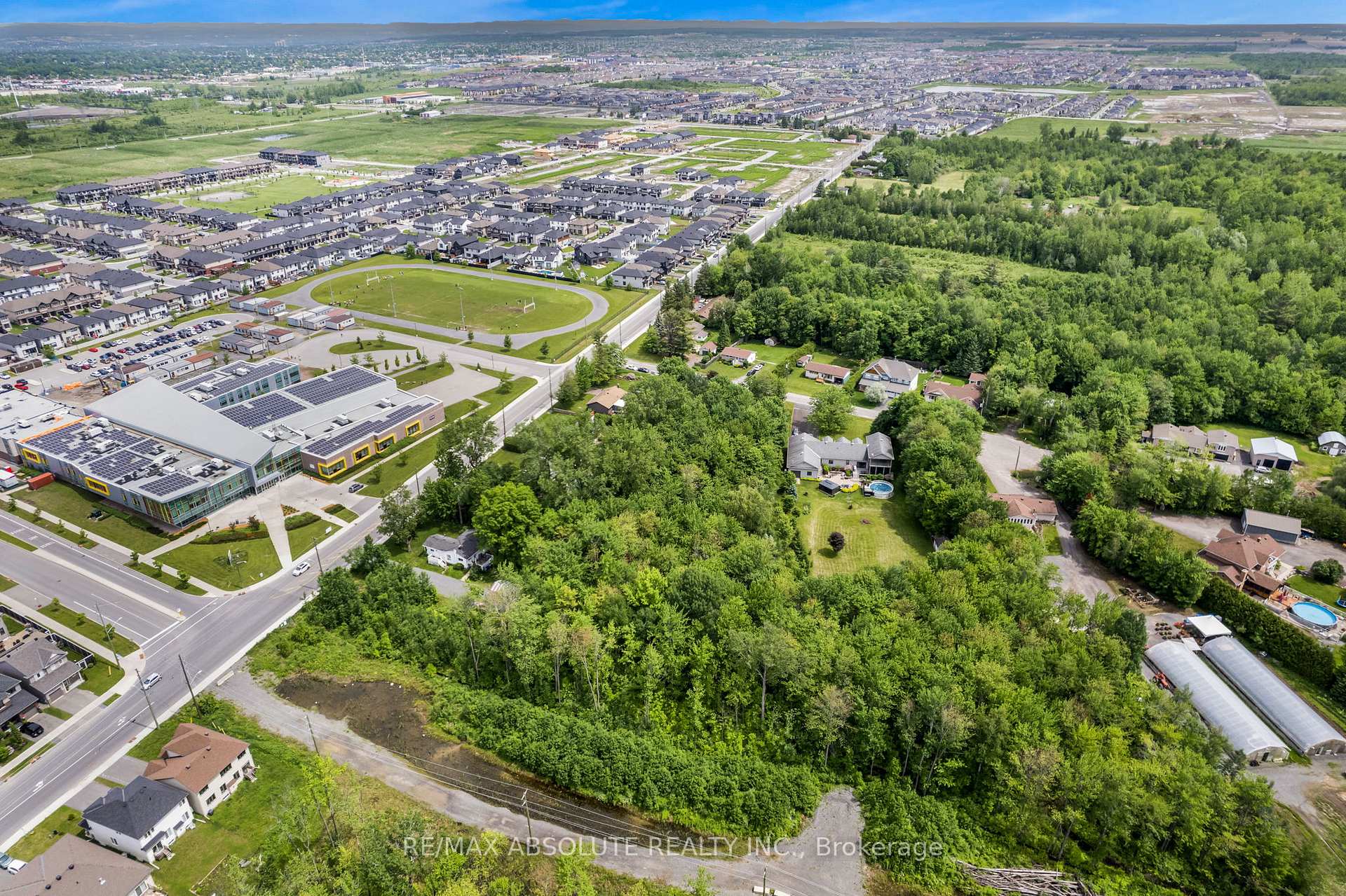 Photo 3 of 6412 Renaud Road, Ottawa, Mer Bleue/Bradley Estates/Anderson Park — HOMEH