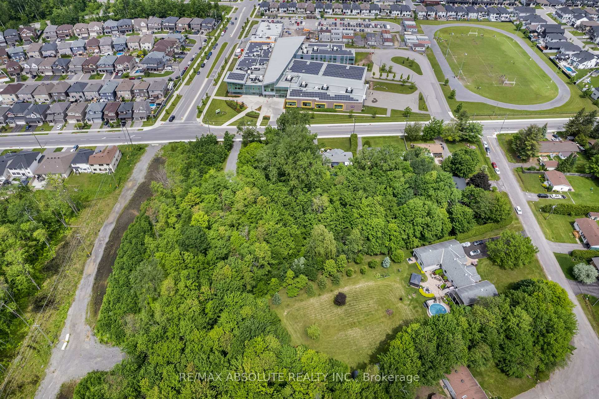 Photo 7 of 6412 Renaud Road, Ottawa, Mer Bleue/Bradley Estates/Anderson Park — HOMEH