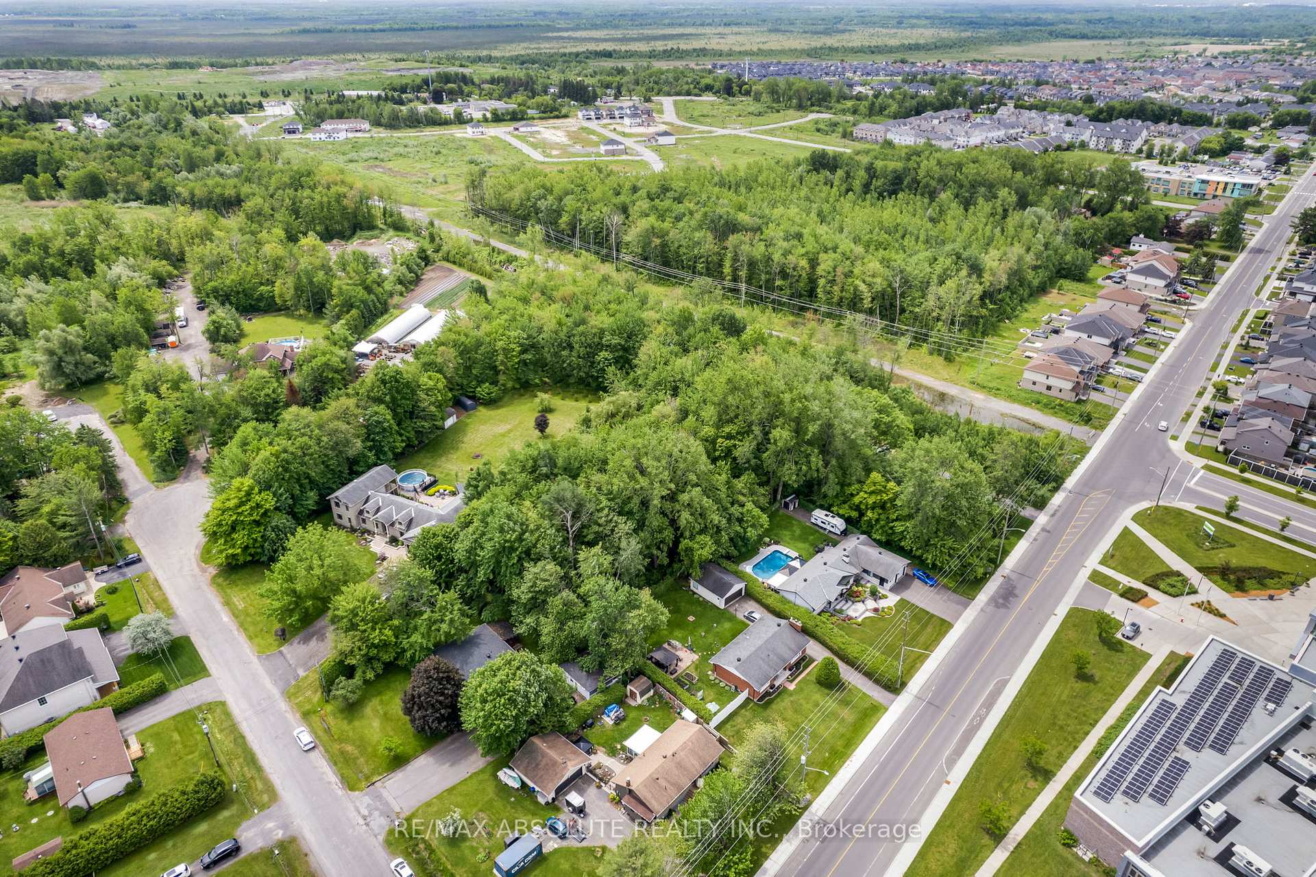 Photo 11 of 6412 Renaud Road, Ottawa, Mer Bleue/Bradley Estates/Anderson Park — HOMEH