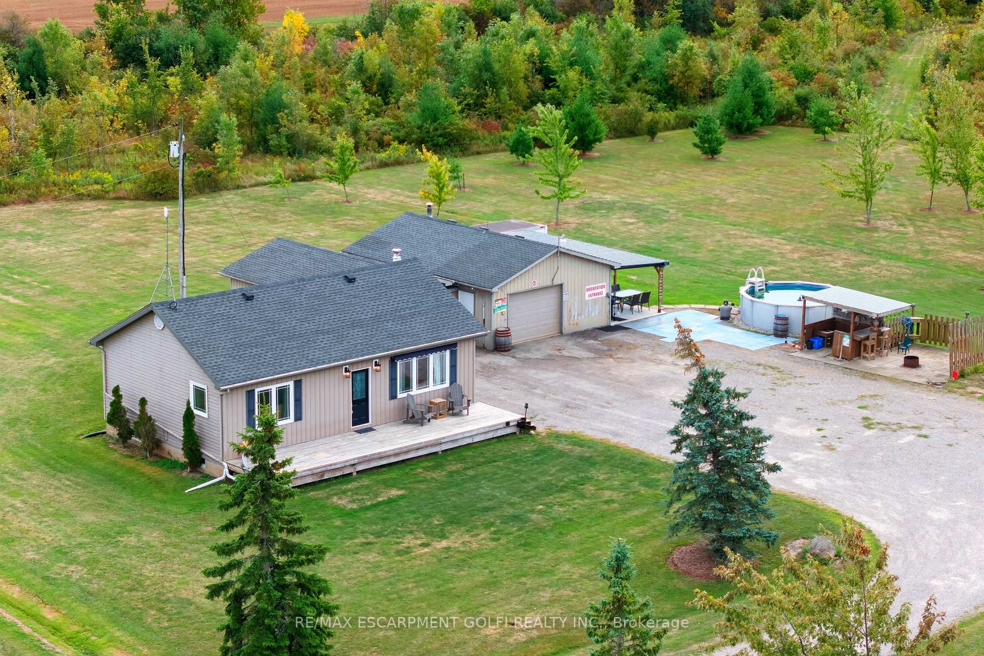 Photo 2 of 421 Ramsey Road, Haldimand, Dunnville — HOMEH