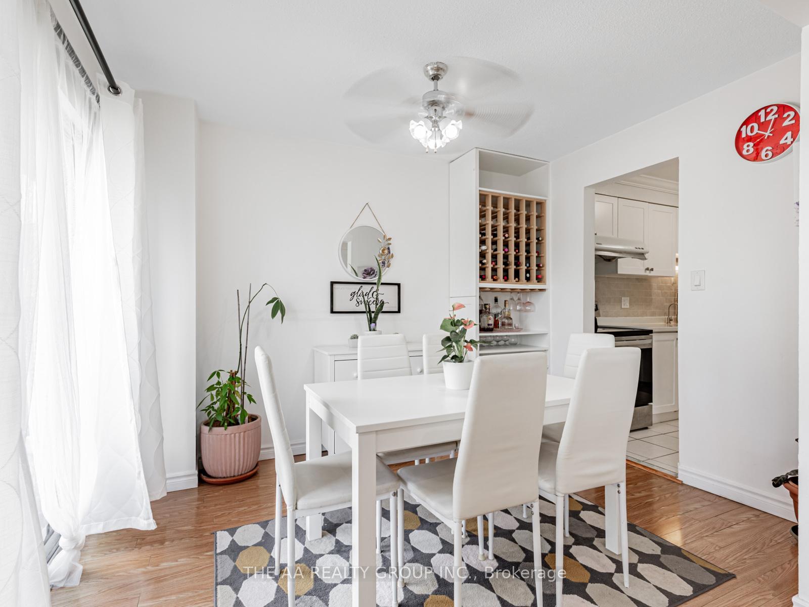Photo 10 of Unit 20, 50 Bridletowne Circle, Scarborough, L'Amoreaux — HOMEH