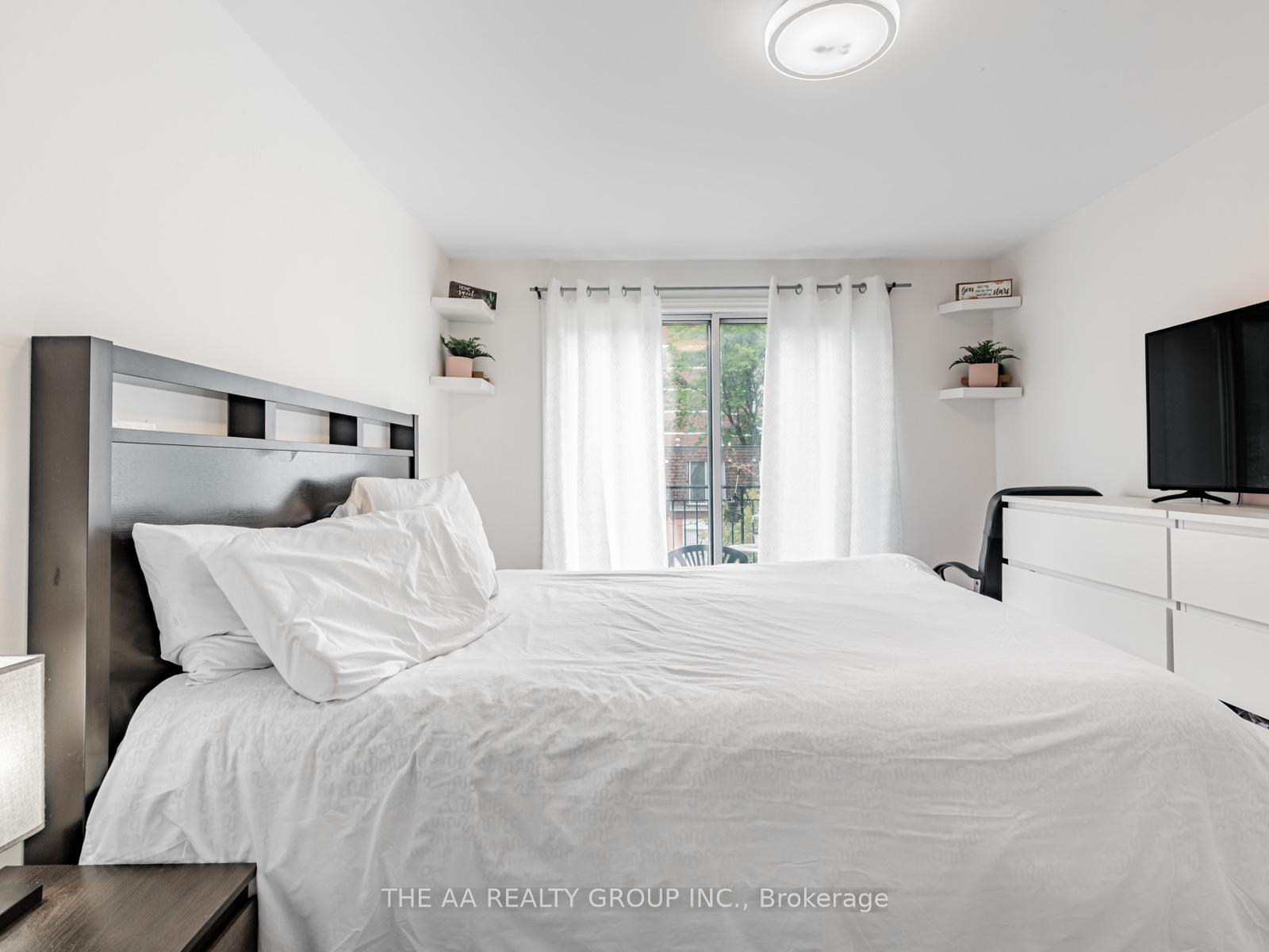 Photo 15 of Unit 20, 50 Bridletowne Circle, Scarborough, L'Amoreaux — HOMEH