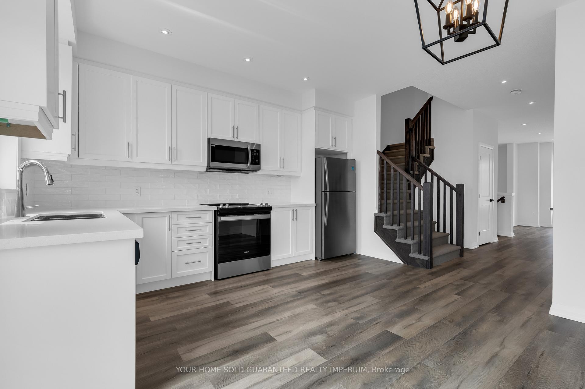 Photo 1 of Unit 39, 61 Soho Street, Hamilton, Stoney Creek — HOMEH