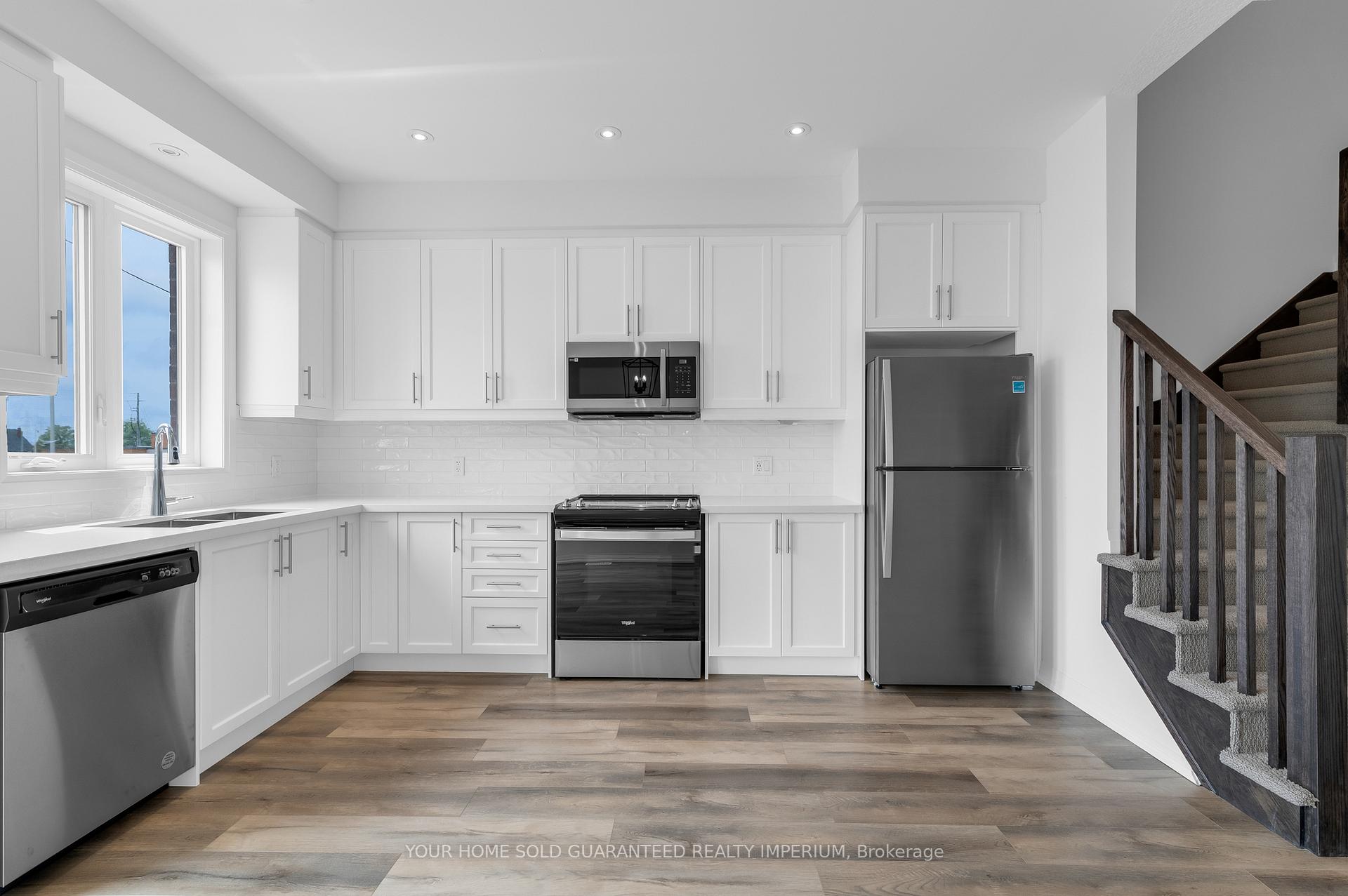 Photo 2 of Unit 39, 61 Soho Street, Hamilton, Stoney Creek — HOMEH