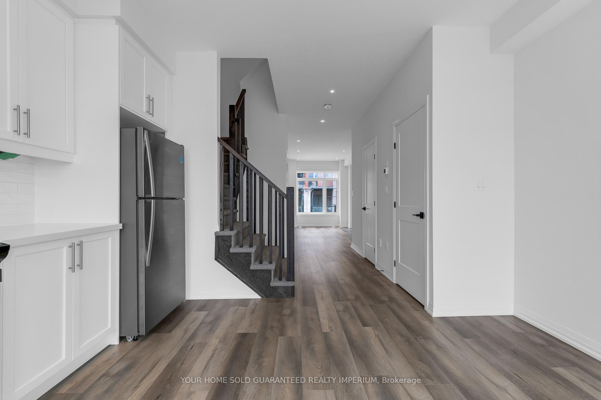 Photo 4 of Unit 39, 61 Soho Street, Hamilton, Stoney Creek — HOMEH