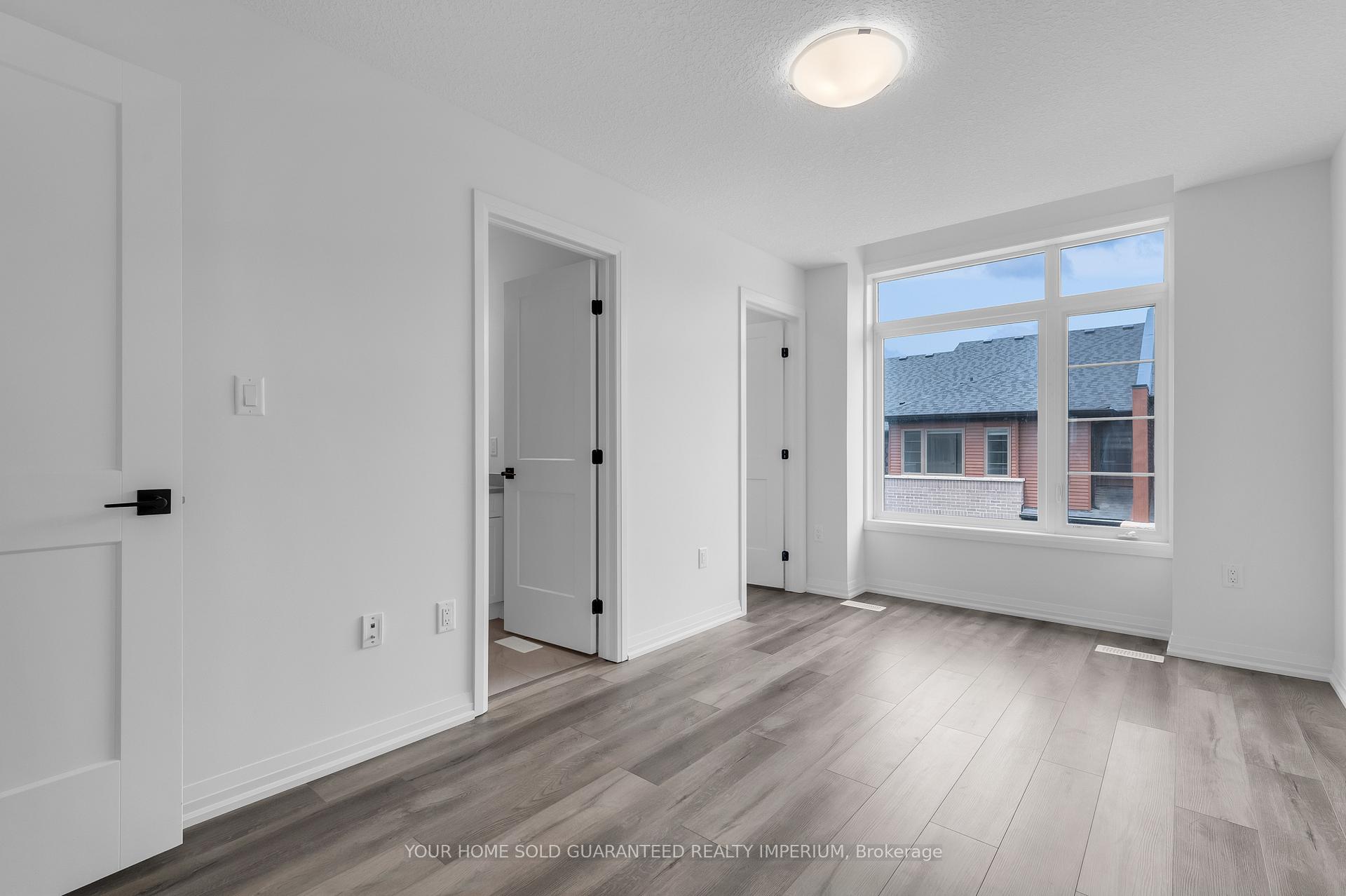 Photo 8 of Unit 39, 61 Soho Street, Hamilton, Stoney Creek — HOMEH