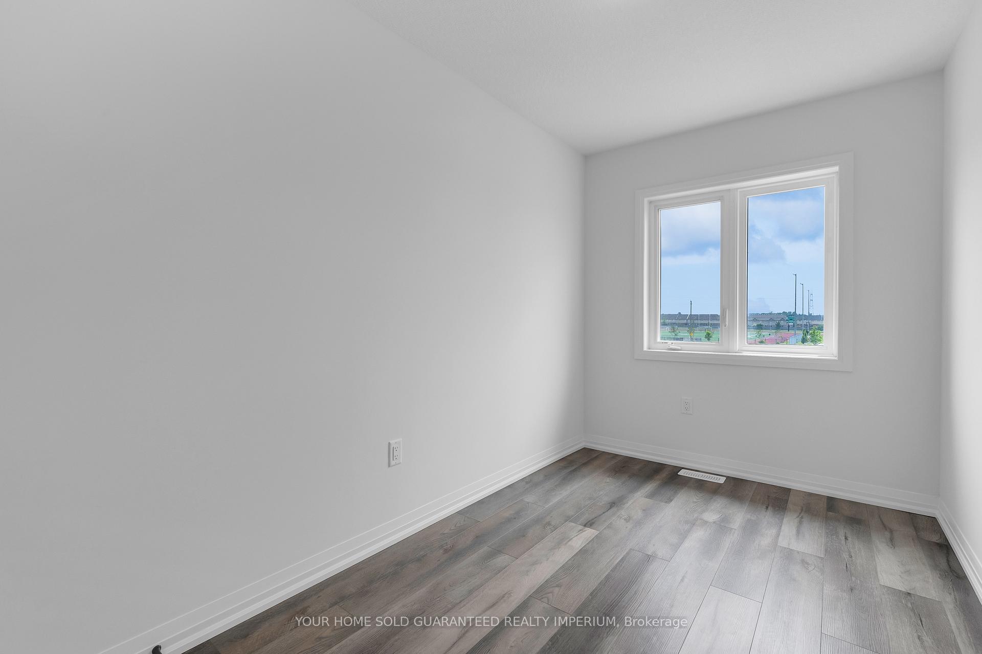 Photo 11 of Unit 39, 61 Soho Street, Hamilton, Stoney Creek — HOMEH