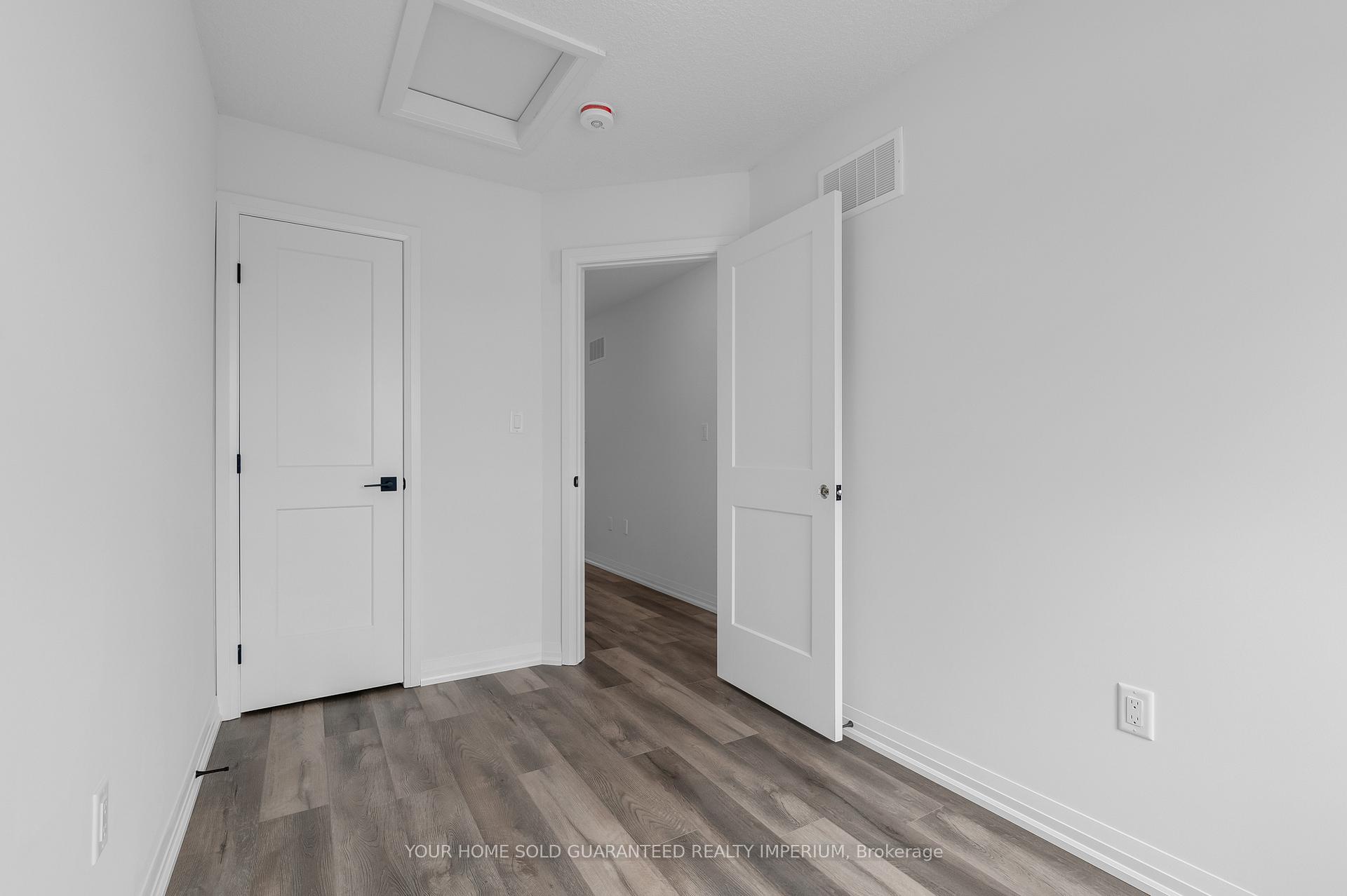 Photo 14 of Unit 39, 61 Soho Street, Hamilton, Stoney Creek — HOMEH